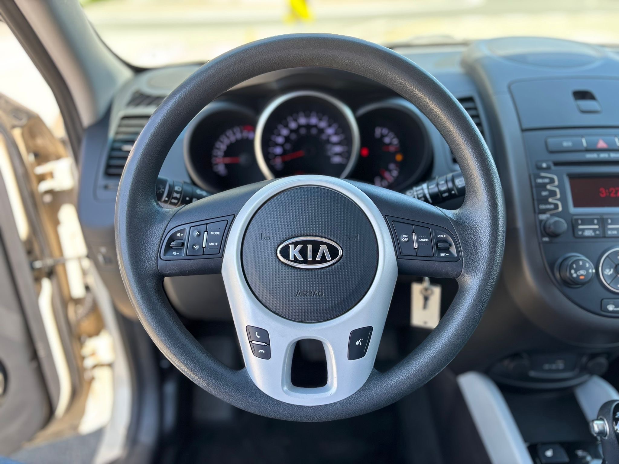 /canwestautoinc/2012-Kia-Soul-3463320224553028.jpg