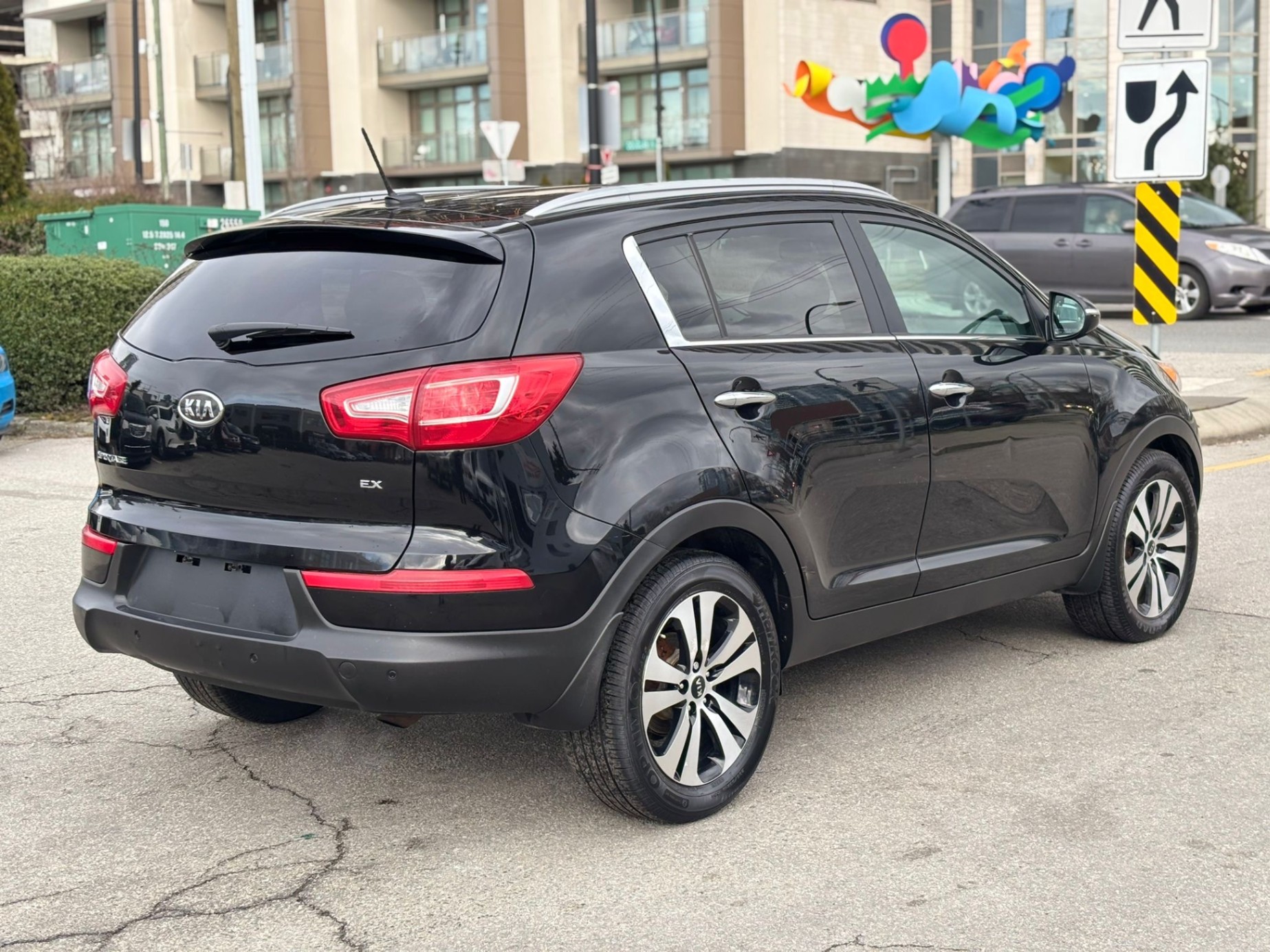 /canwestautoinc/2012-Kia-Sportage-02682456709096792.jpg