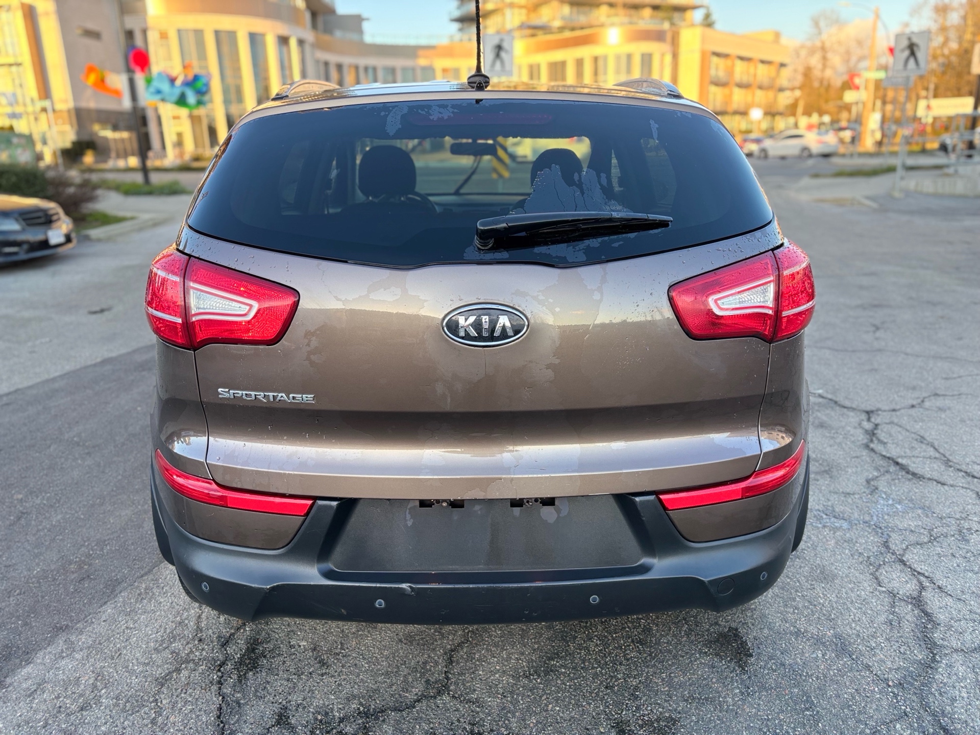 /canwestautoinc/2012-Kia-Sportage-13382418413236796.jpg