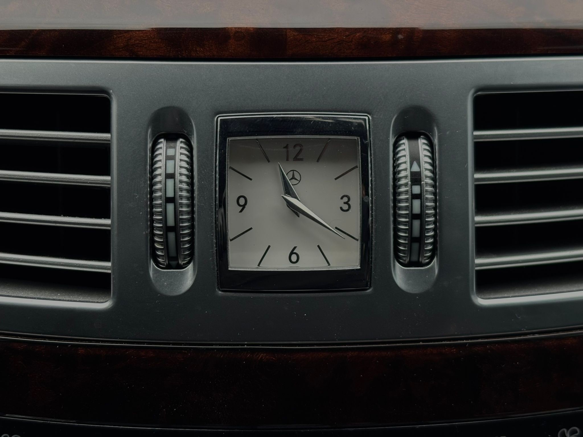 /canwestautoinc/2012-Mercedes-Benz-S-Class-19026565382231597.jpg