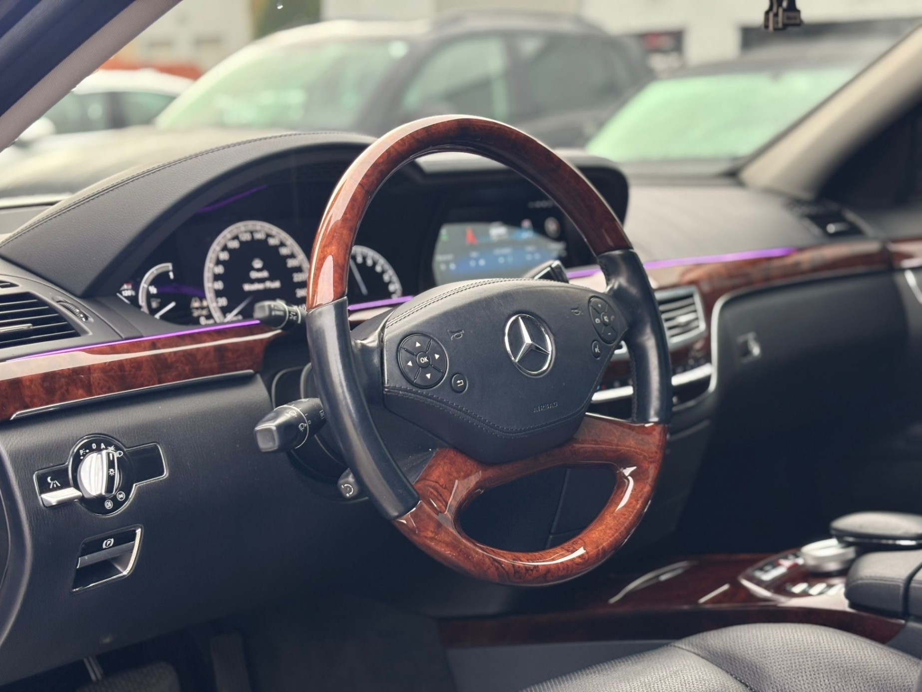 /canwestautoinc/2012-Mercedes-Benz-S-Class-395332375560562.jpg