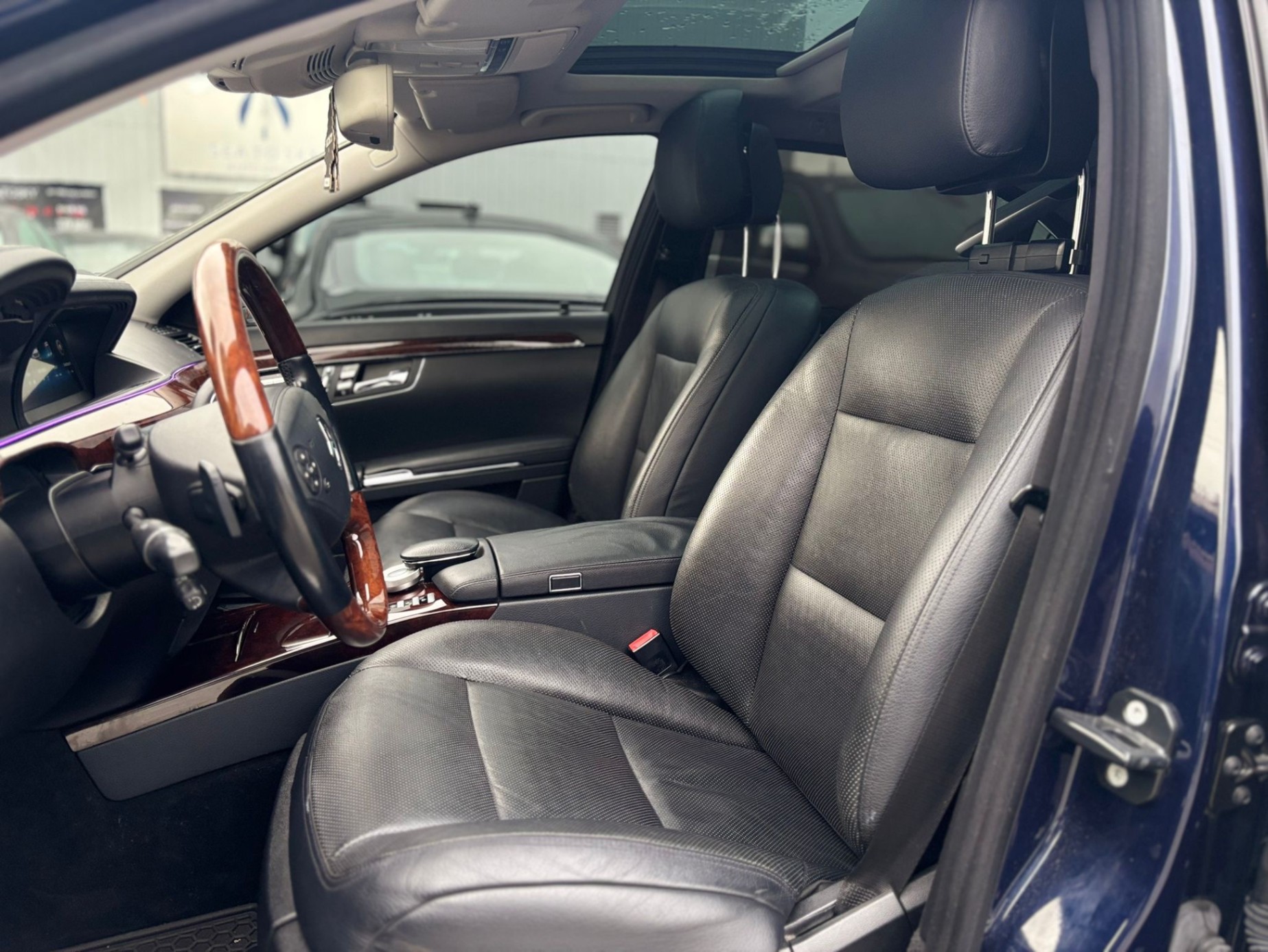 /canwestautoinc/2012-Mercedes-Benz-S-Class-6428457964393515.jpg