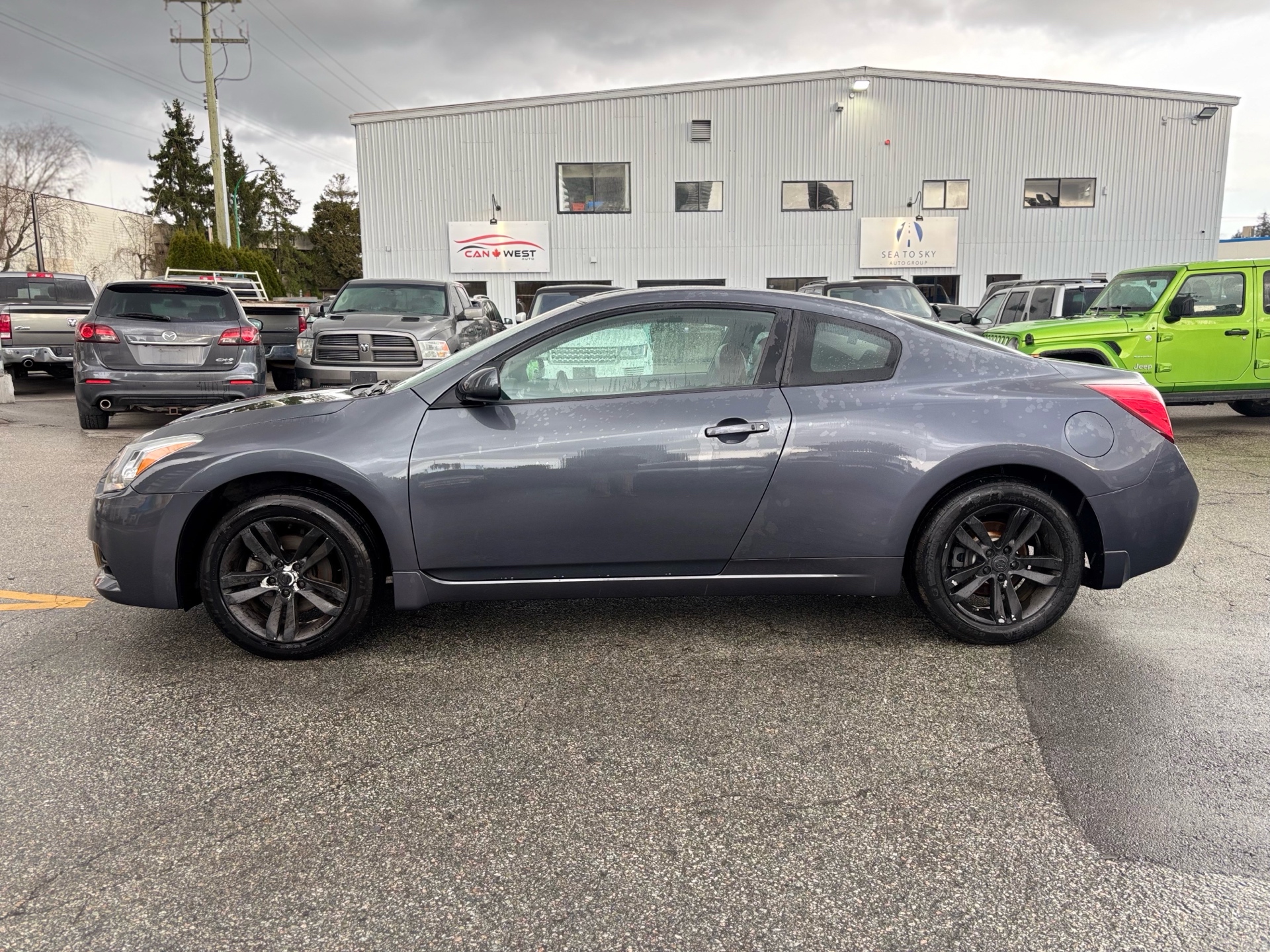 /canwestautoinc/2012-Nissan-Altima-32666413592225196.jpg