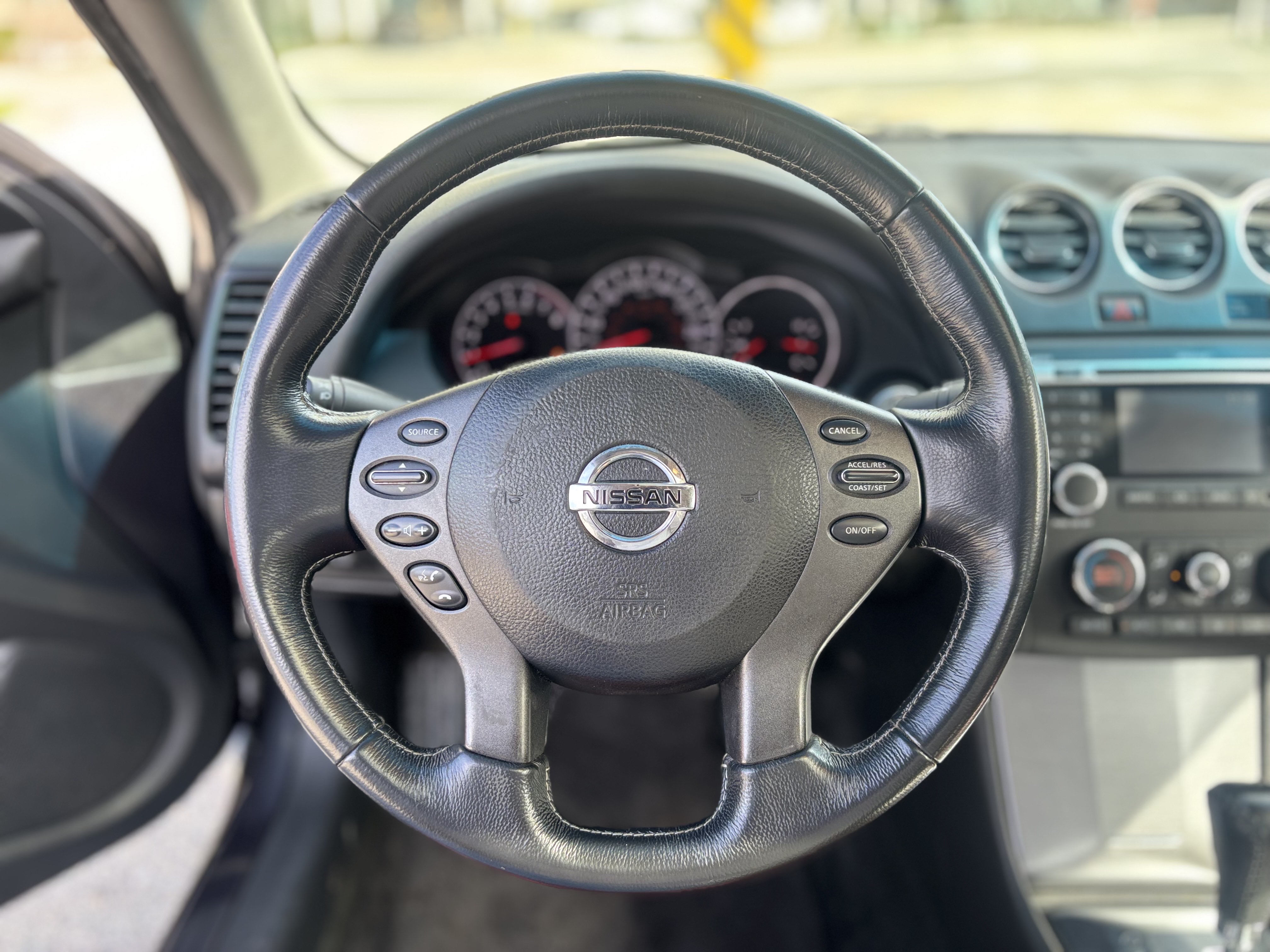 /canwestautoinc/2012-Nissan-Altima-8322747474983414.jpg