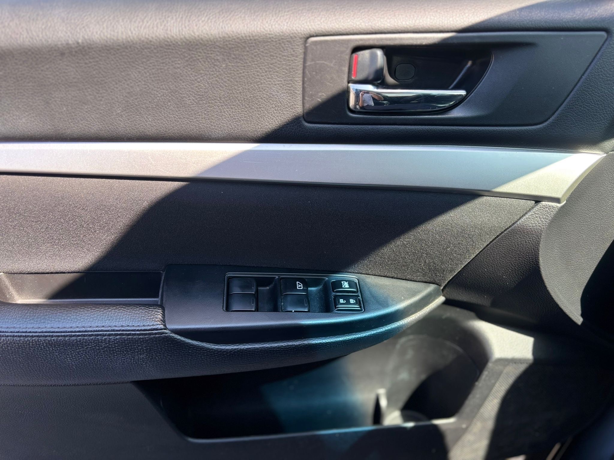 /canwestautoinc/2012-Subaru-Outback-8144388224703754.jpg