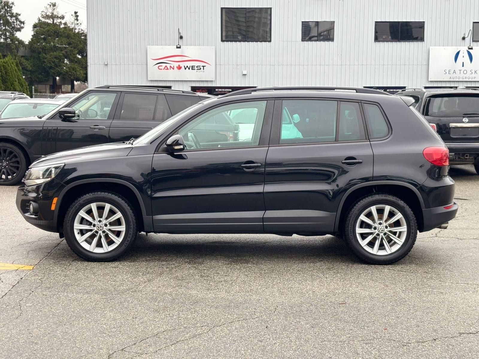 /canwestautoinc/2012-Volkswagen-Tiguan-4634540112916248.jpg