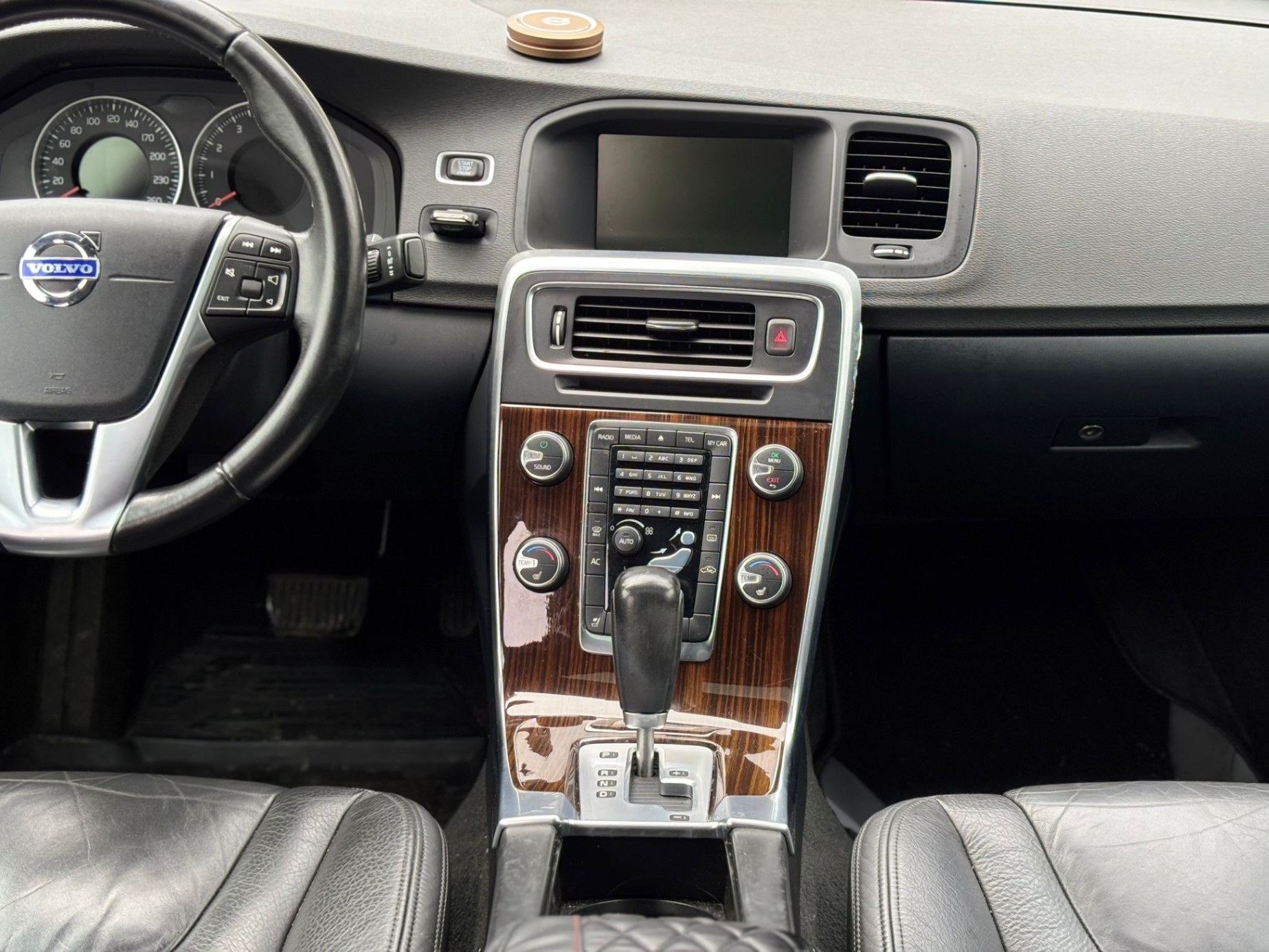 /canwestautoinc/2012-Volvo-S60-19981995830310328.jpg