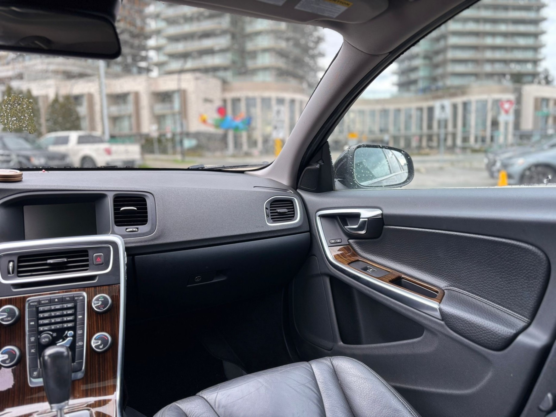 /canwestautoinc/2012-Volvo-S60-2012678840410902.jpg
