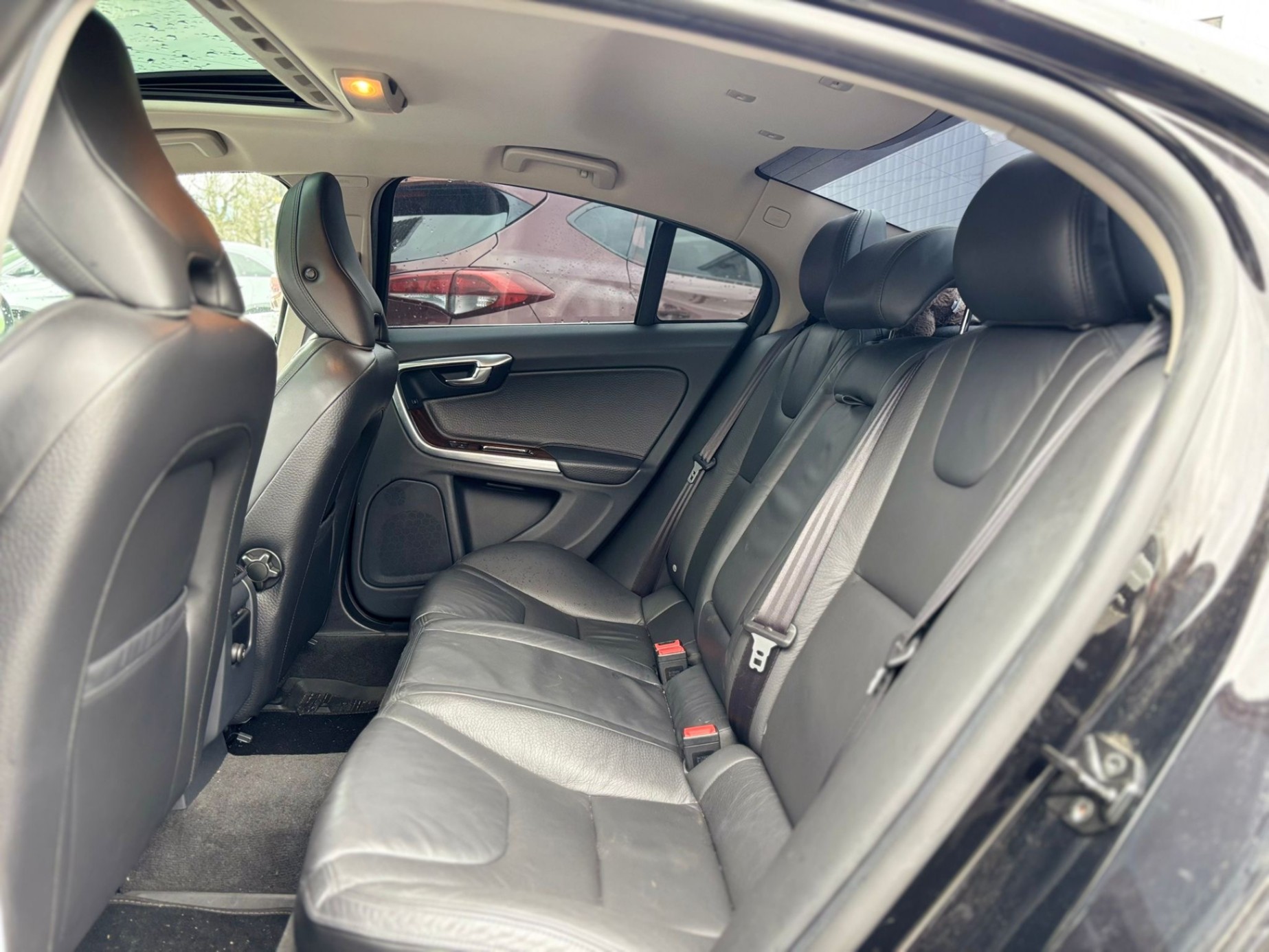 /canwestautoinc/2012-Volvo-S60-21726194781640595.jpg