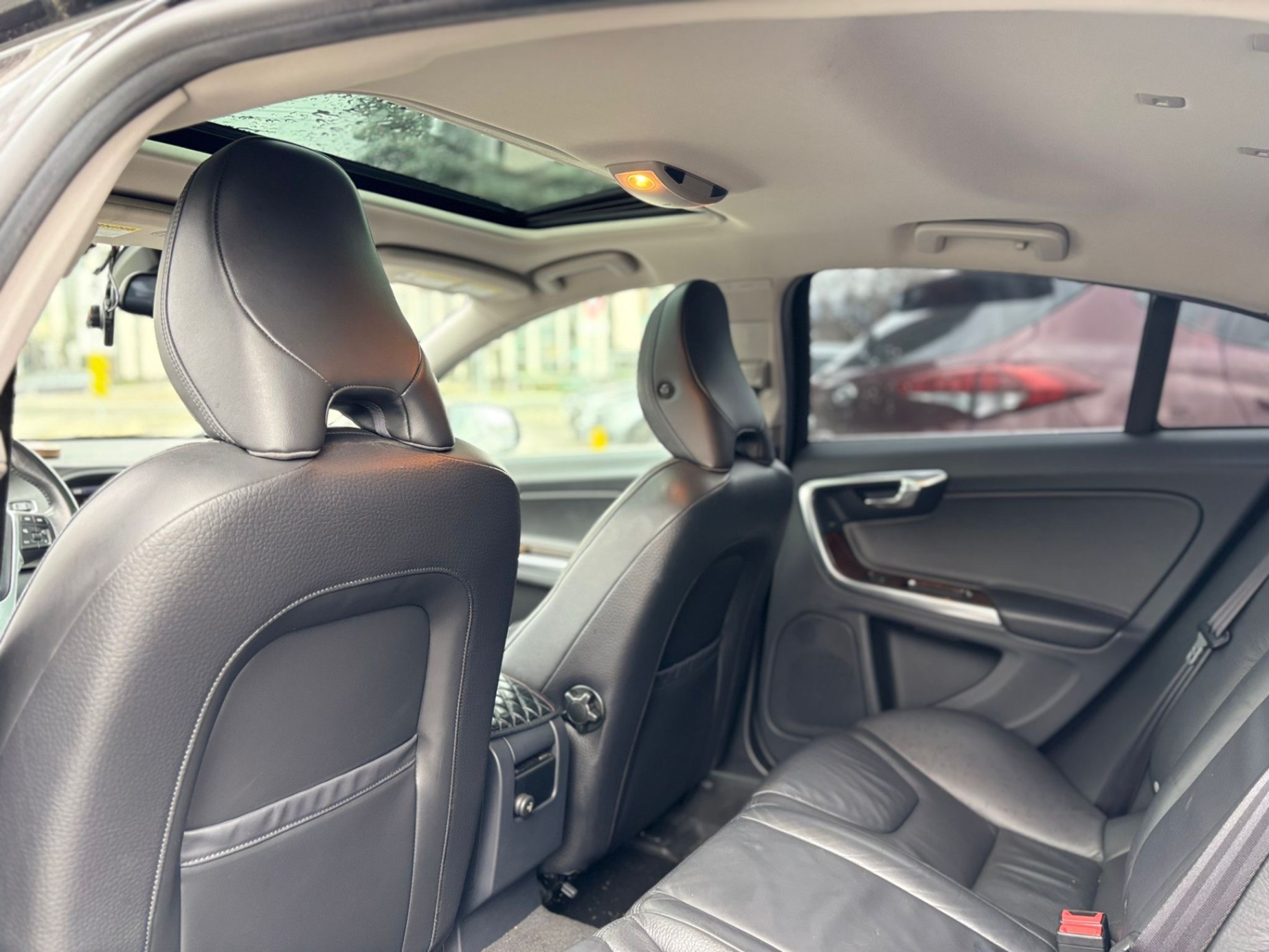 /canwestautoinc/2012-Volvo-S60-265643606196198.jpg