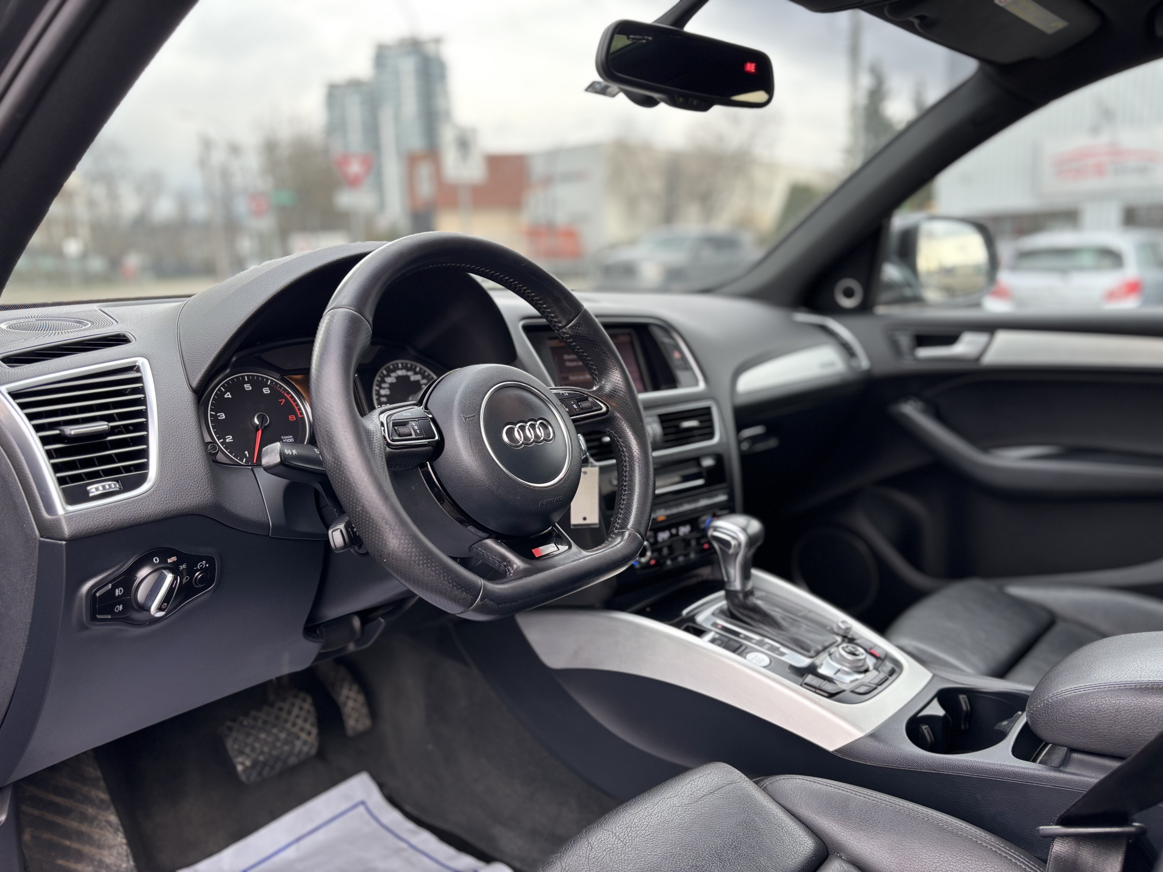 /canwestautoinc/2013-Audi-Q5-6190379071610559.jpg