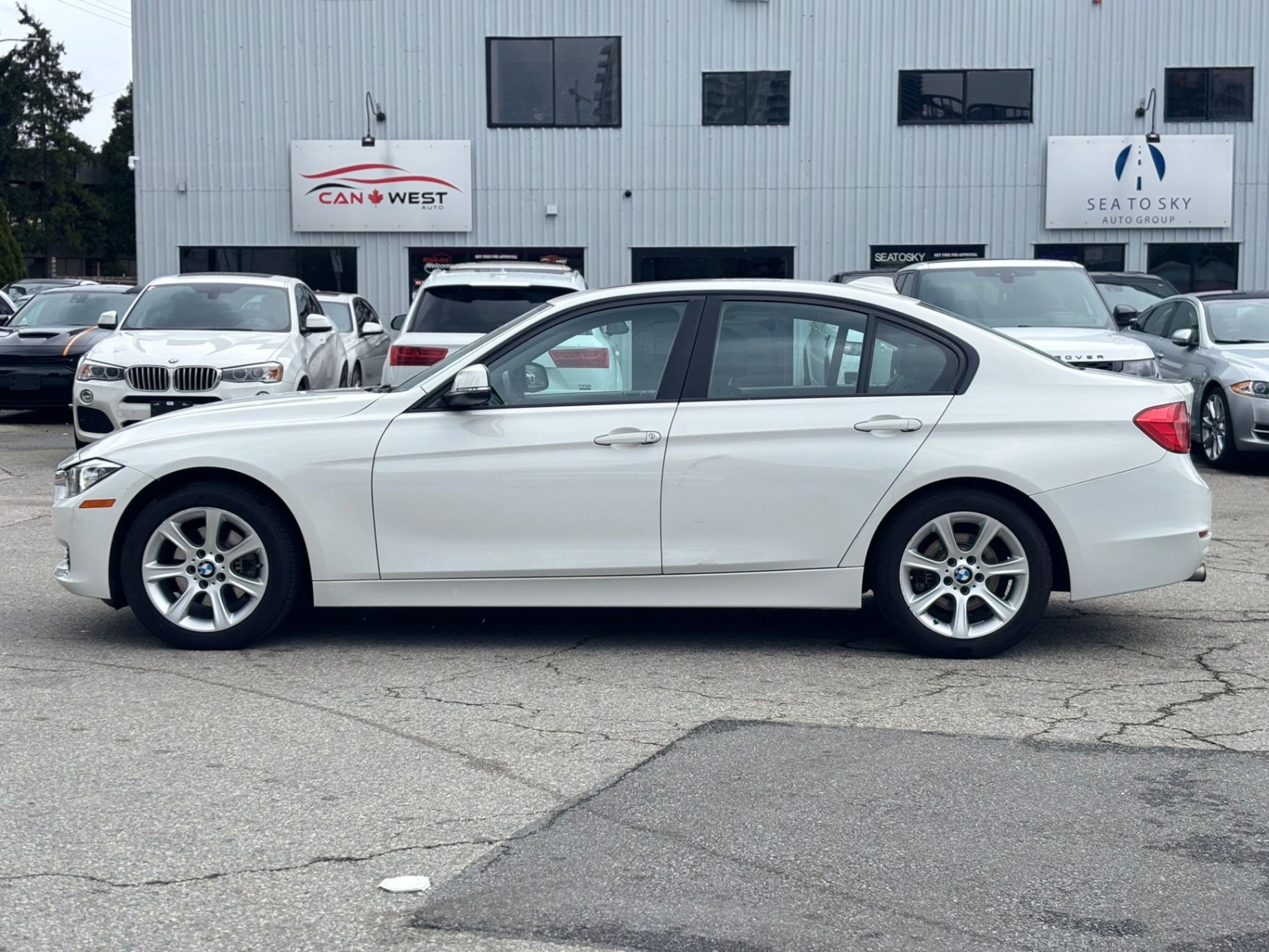 /canwestautoinc/2013-BMW-3-Series-5231855557219833.jpg