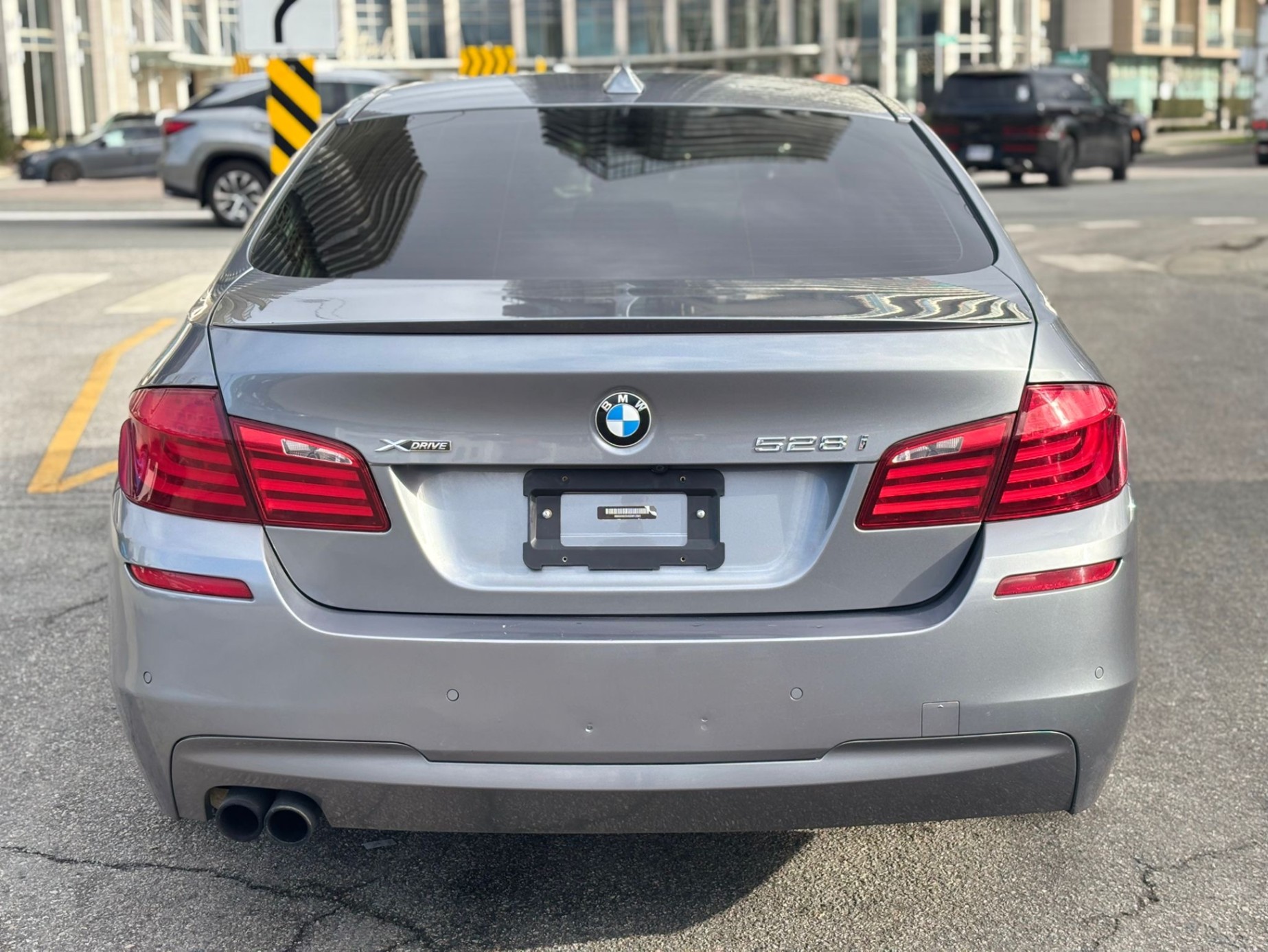 /canwestautoinc/2013-BMW-5-Series-32173304940445235.jpg