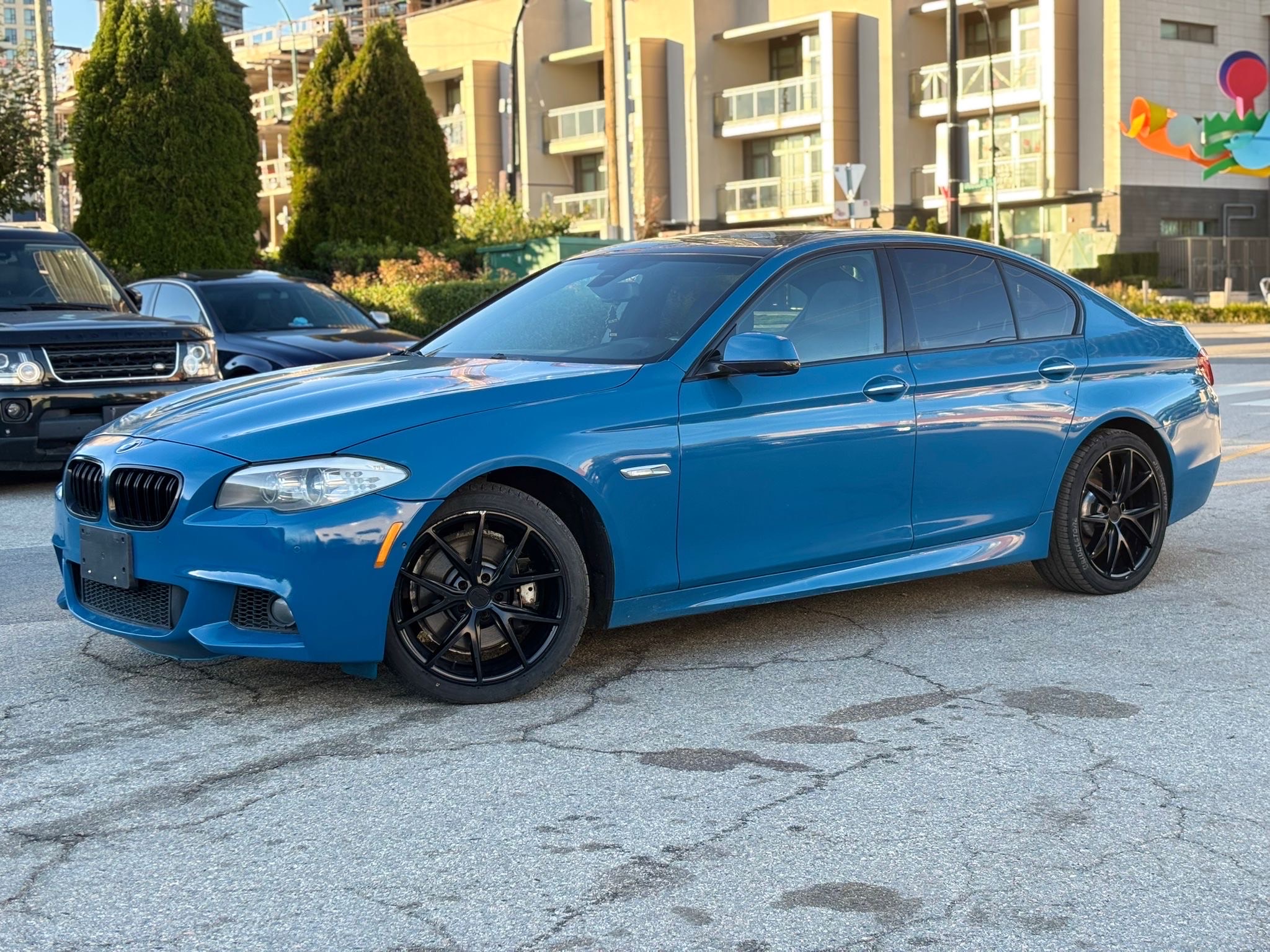 /canwestautoinc/2013-BMW-5Series-02538063292291315.jpg