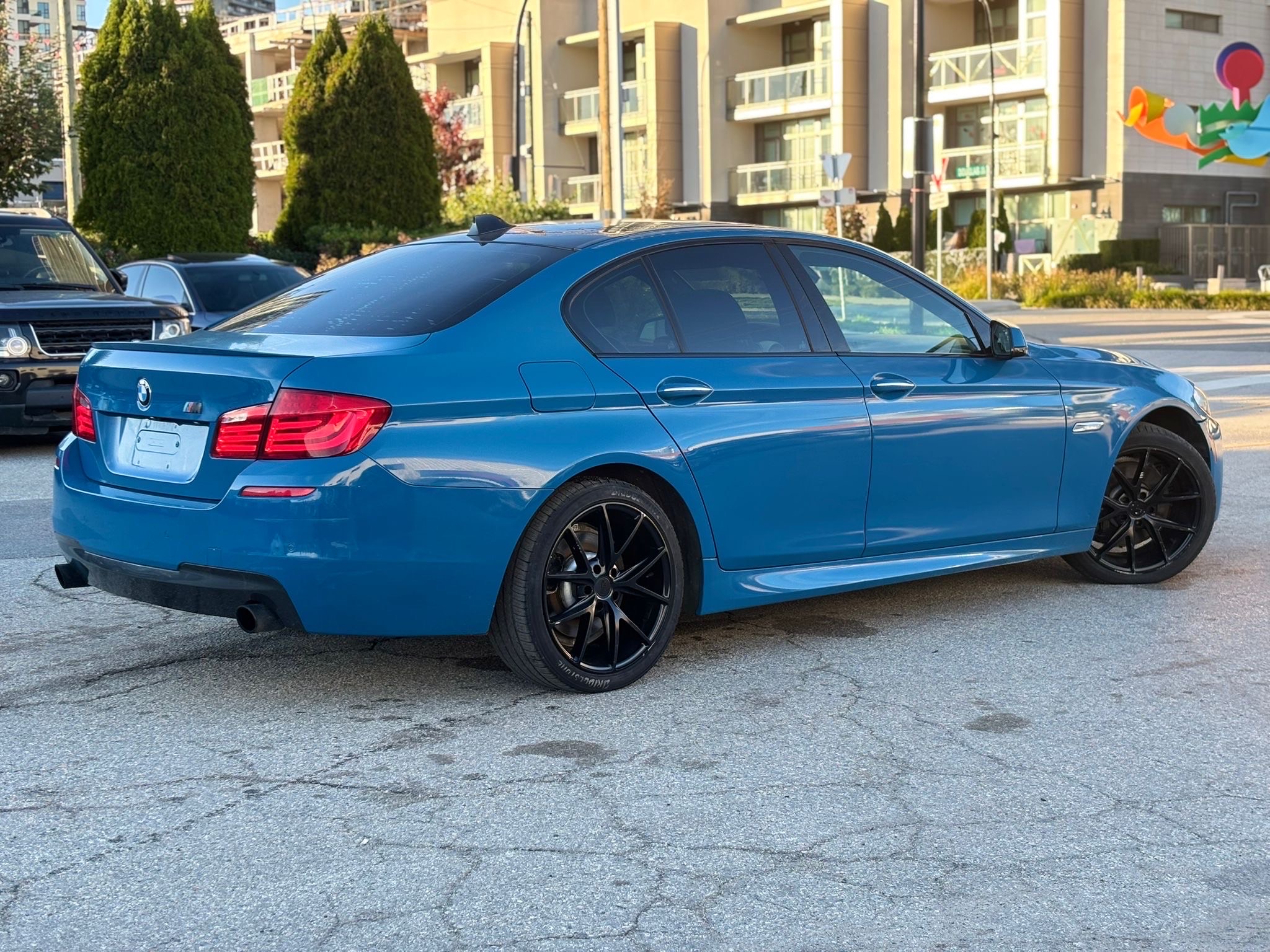 /canwestautoinc/2013-BMW-5Series-08934268471213902.jpg