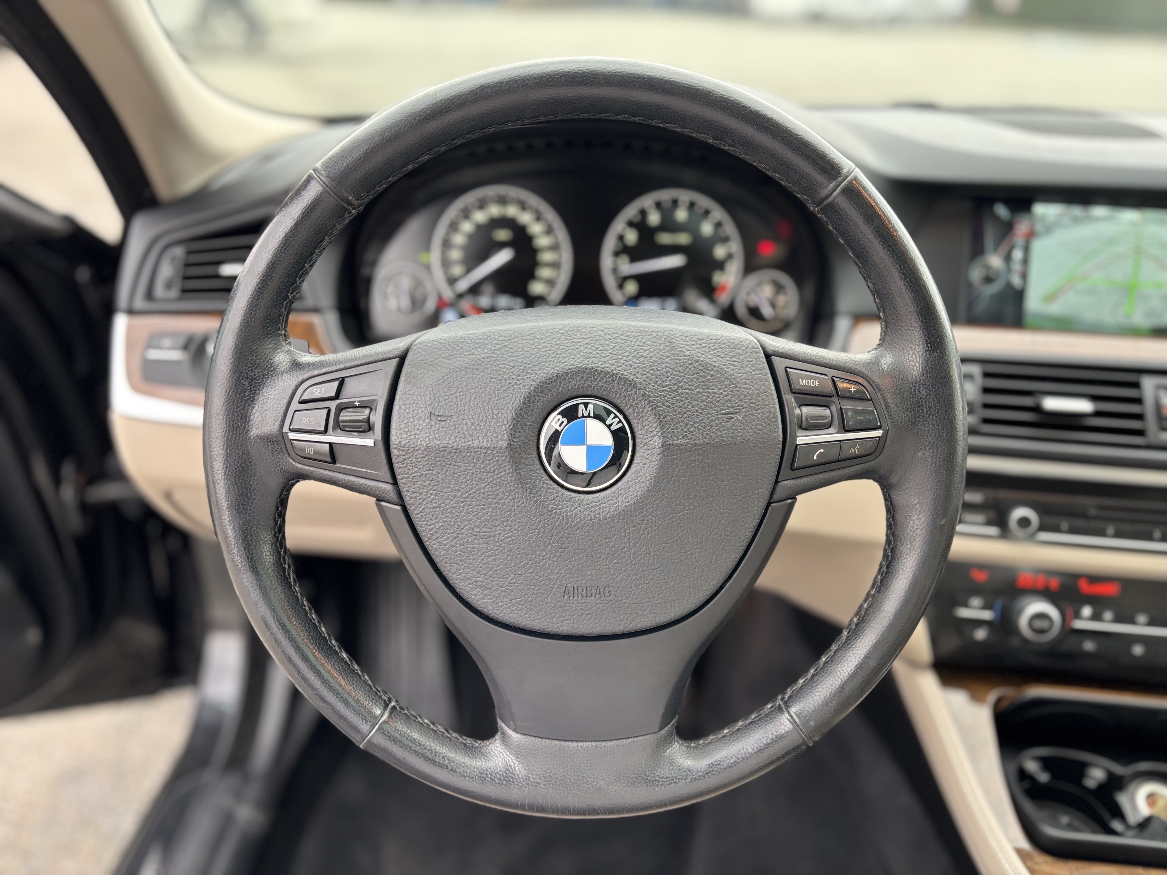 /canwestautoinc/2013-BMW-5Series-24161654535871313.jpg