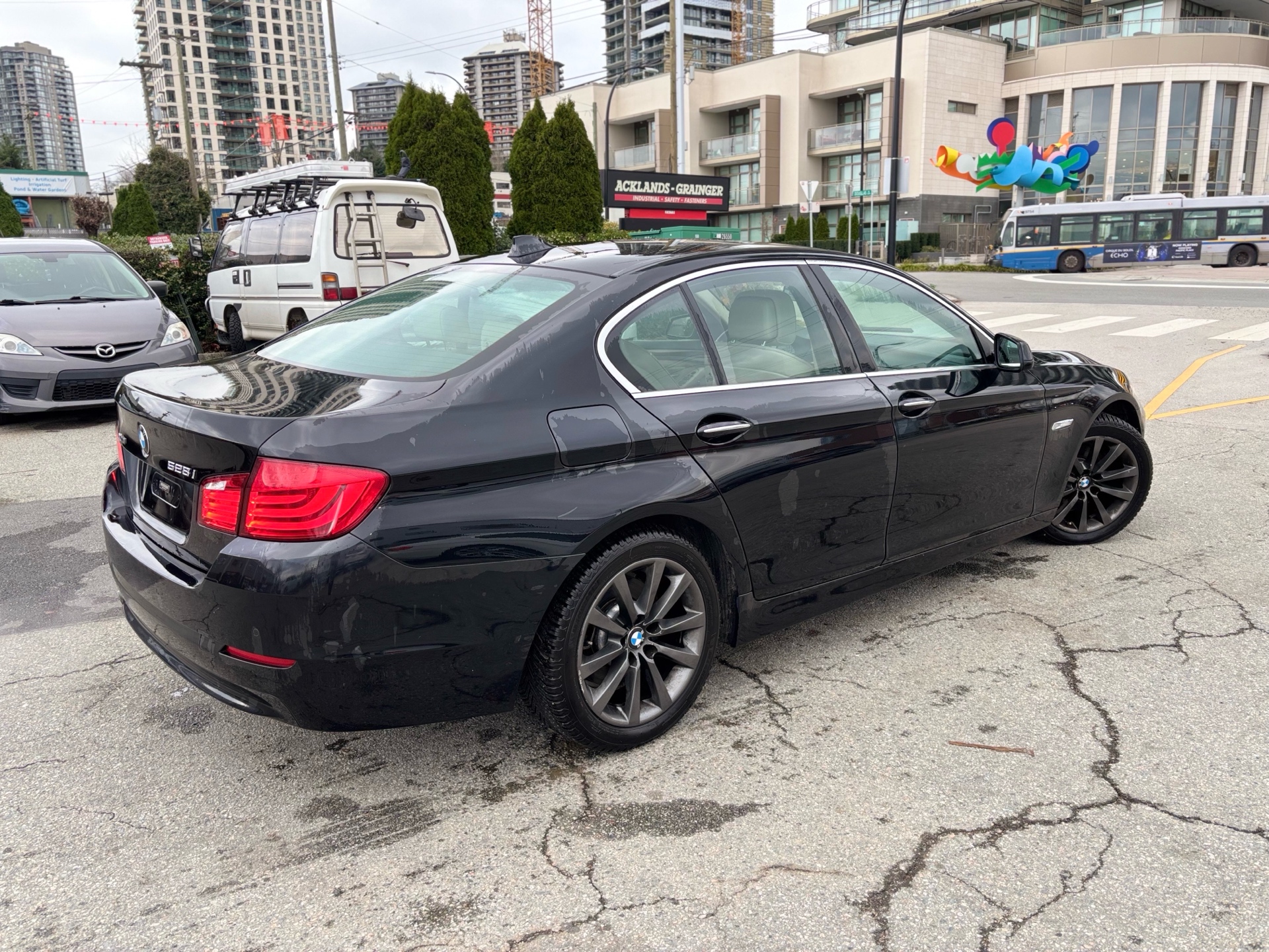 /canwestautoinc/2013-BMW-5Series-784898042602769.jpg