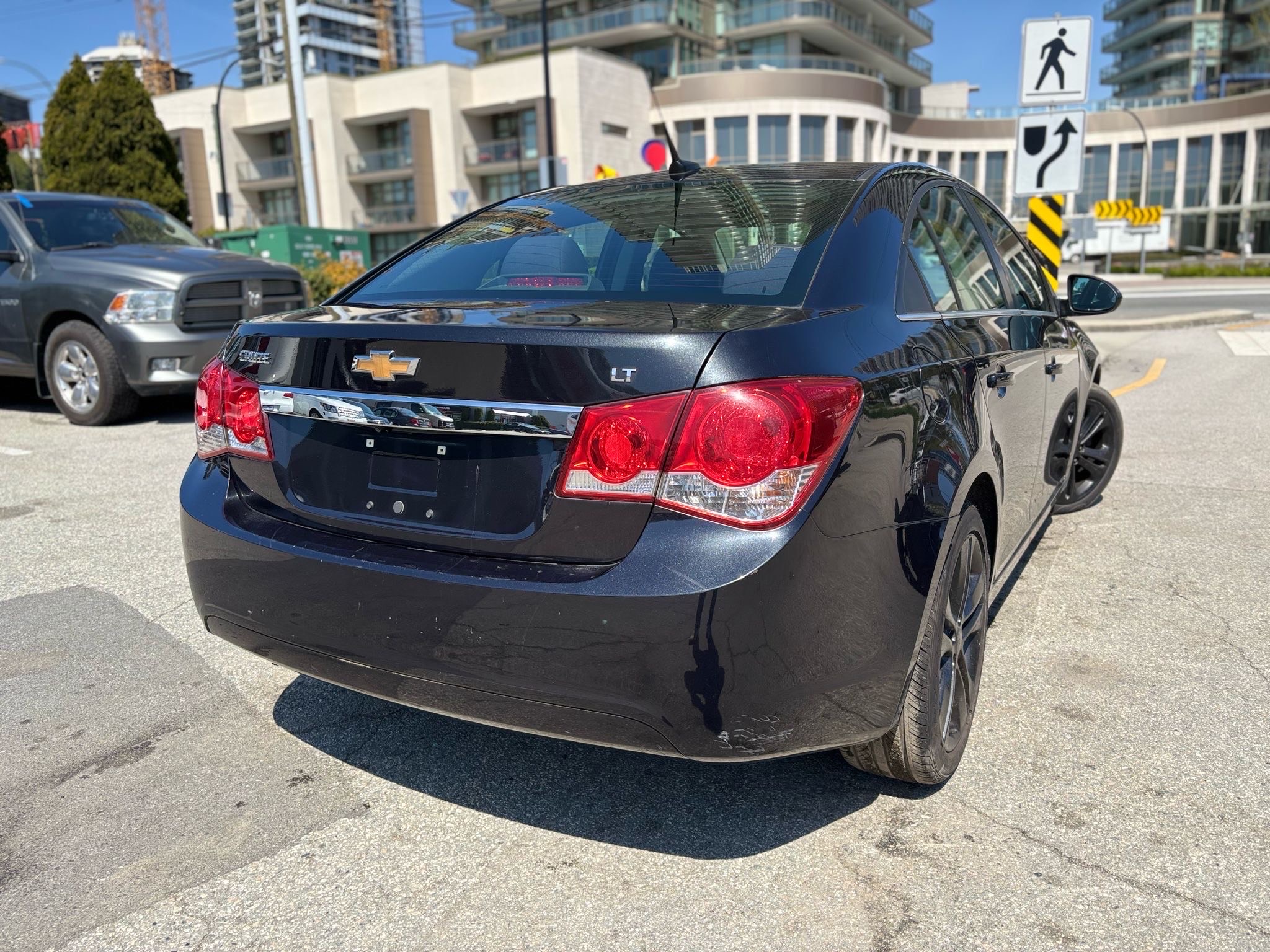 /canwestautoinc/2013-Chevrolet-Cruze-2233844942156773.jpg