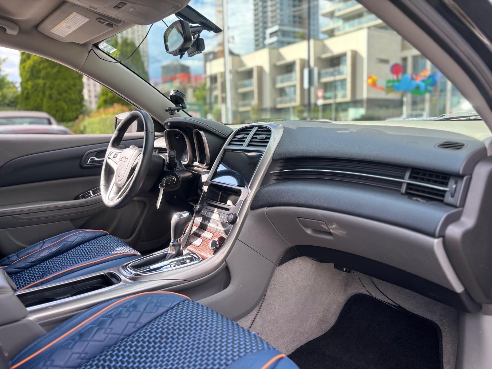 /canwestautoinc/2013-Chevrolet-Malibu-17101701359478594.jpg