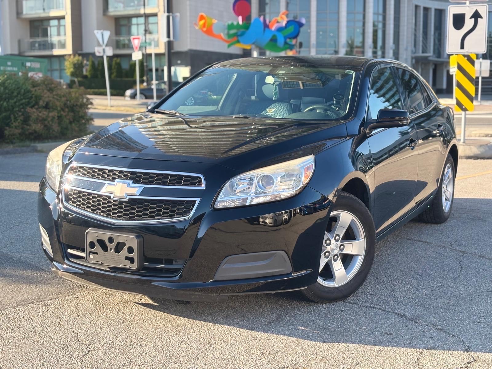/canwestautoinc/2013-Chevrolet-Malibu-8217409845800827.jpg