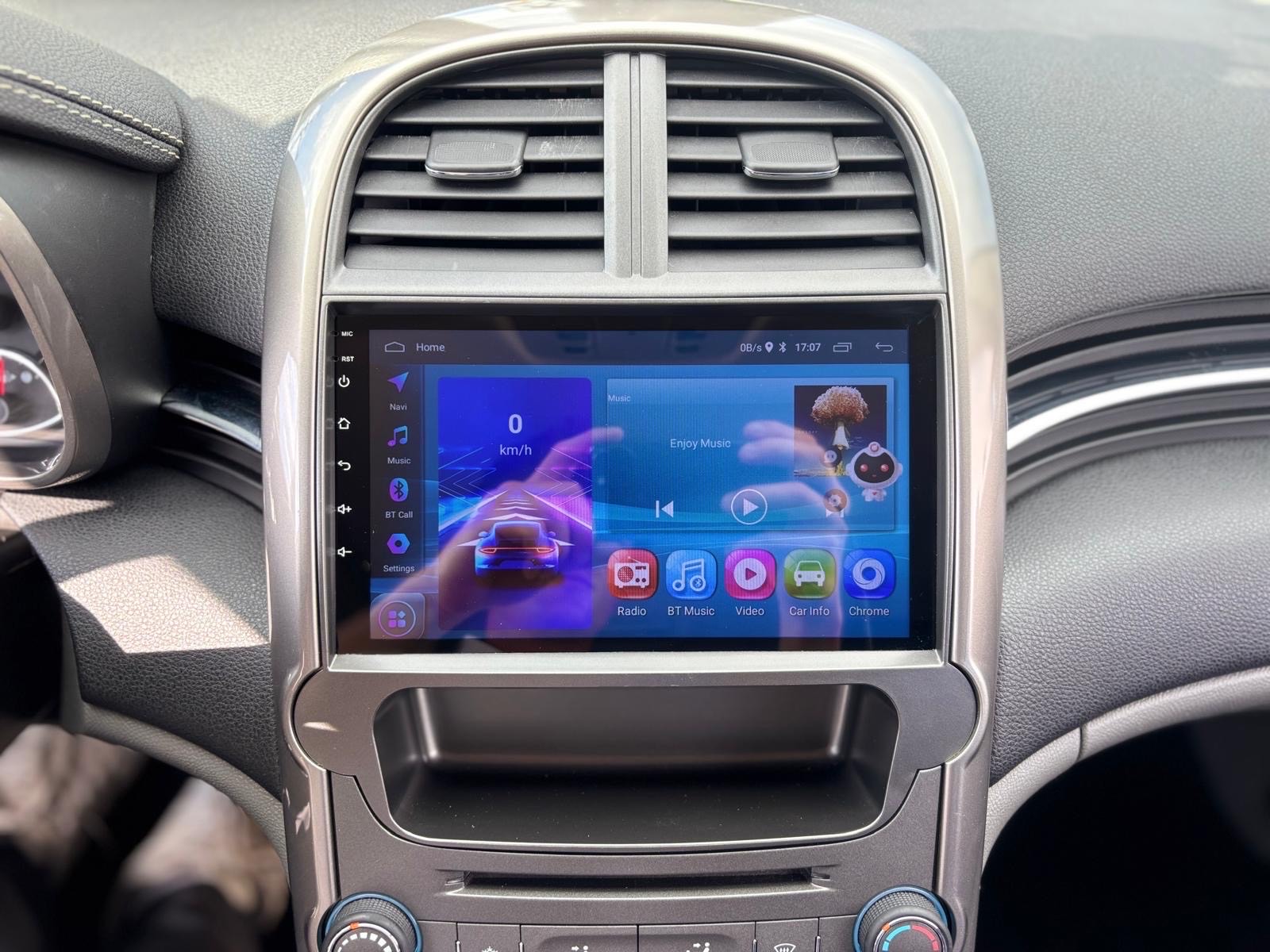 /canwestautoinc/2013-Chevrolet-Malibu-9053213894691421.jpg