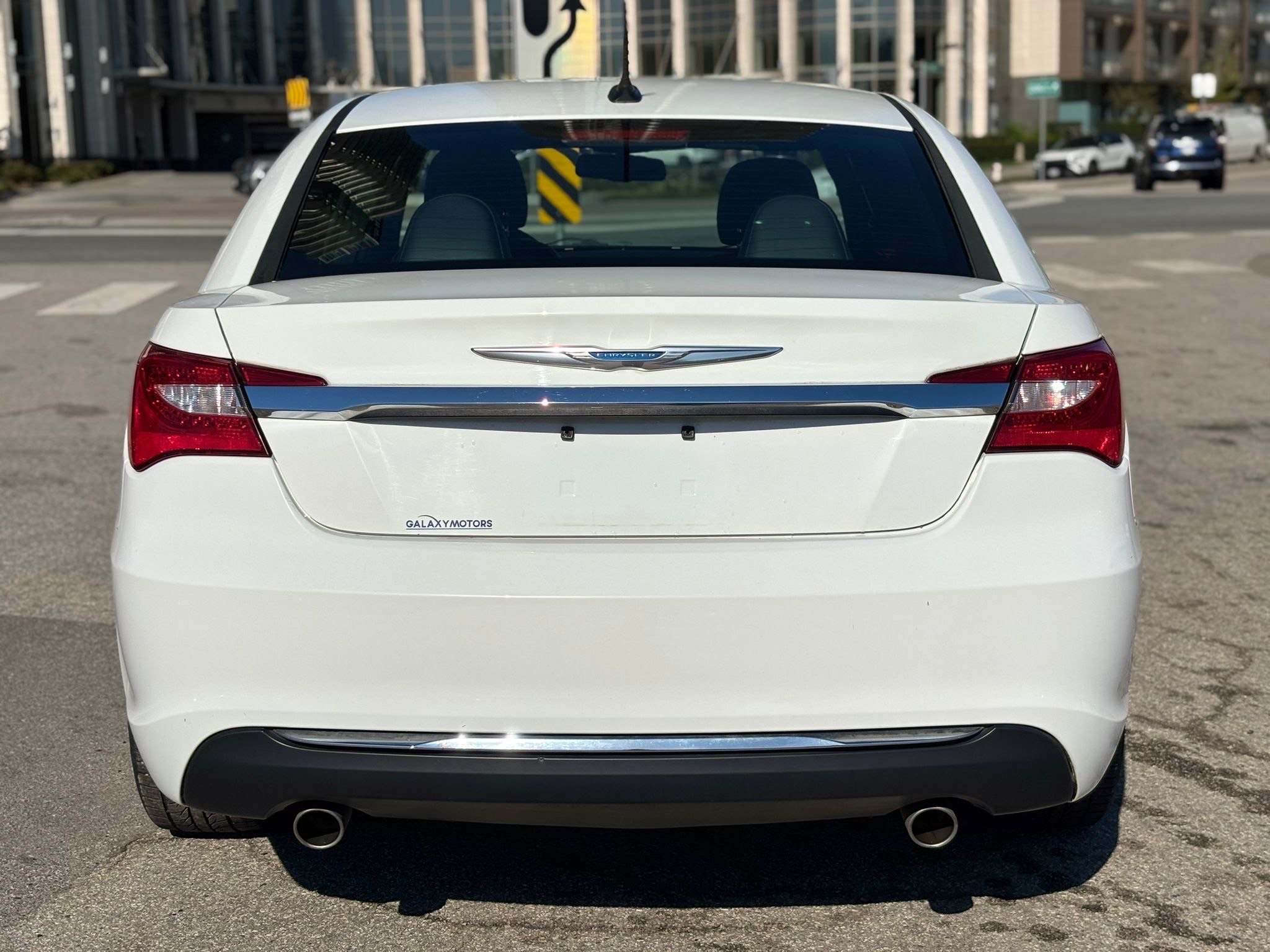 /canwestautoinc/2013-Chrysler-200-7922548939488727.jpg