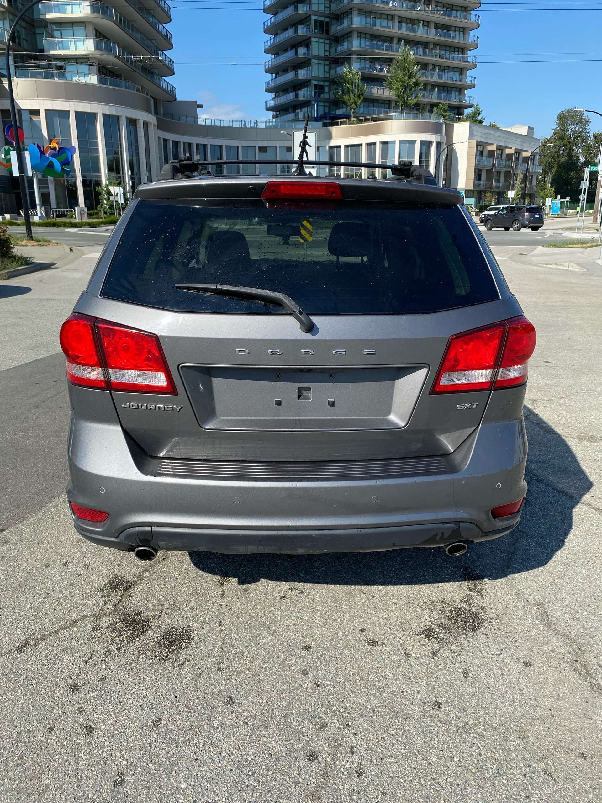 /canwestautoinc/2013-Dodge-Journey-09267777388380183.jpg