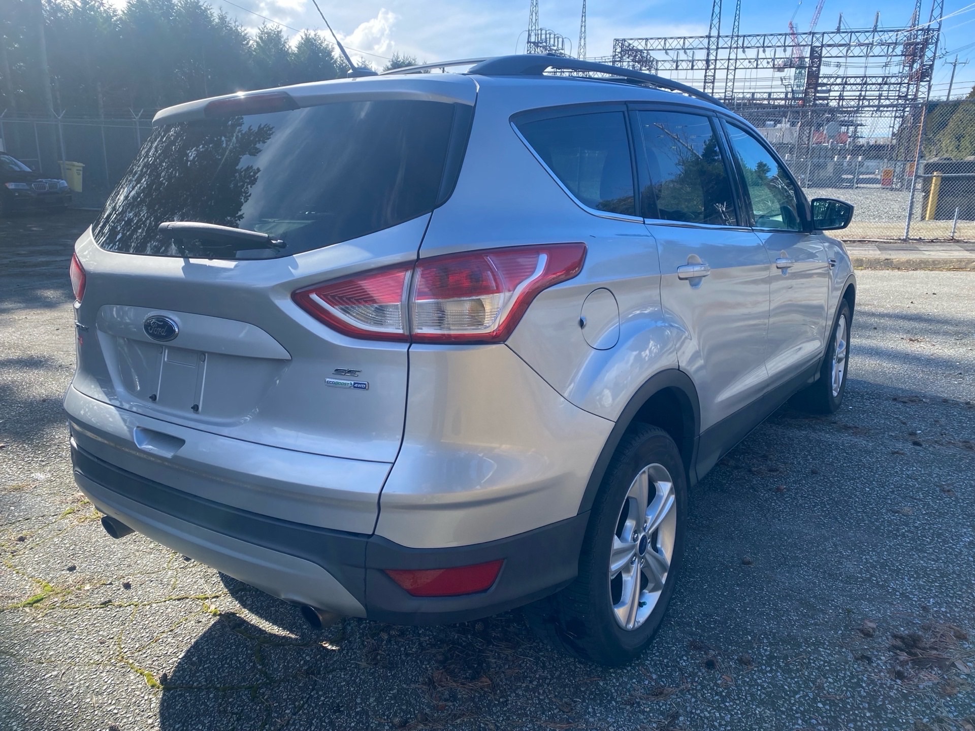 /canwestautoinc/2013-Ford-Escape-1072860172994079.jpg