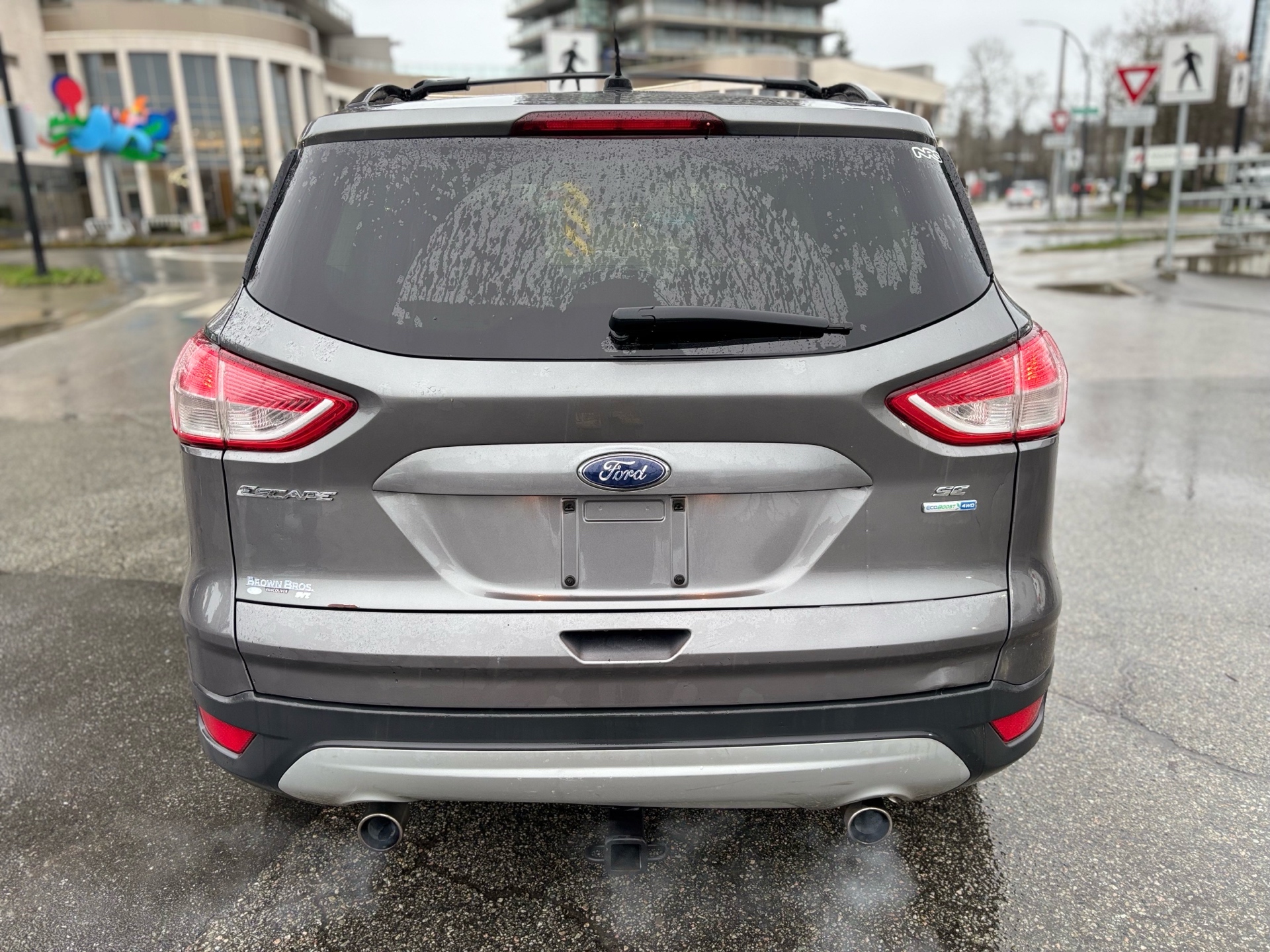 /canwestautoinc/2013-Ford-Escape-3145227729945195.jpg