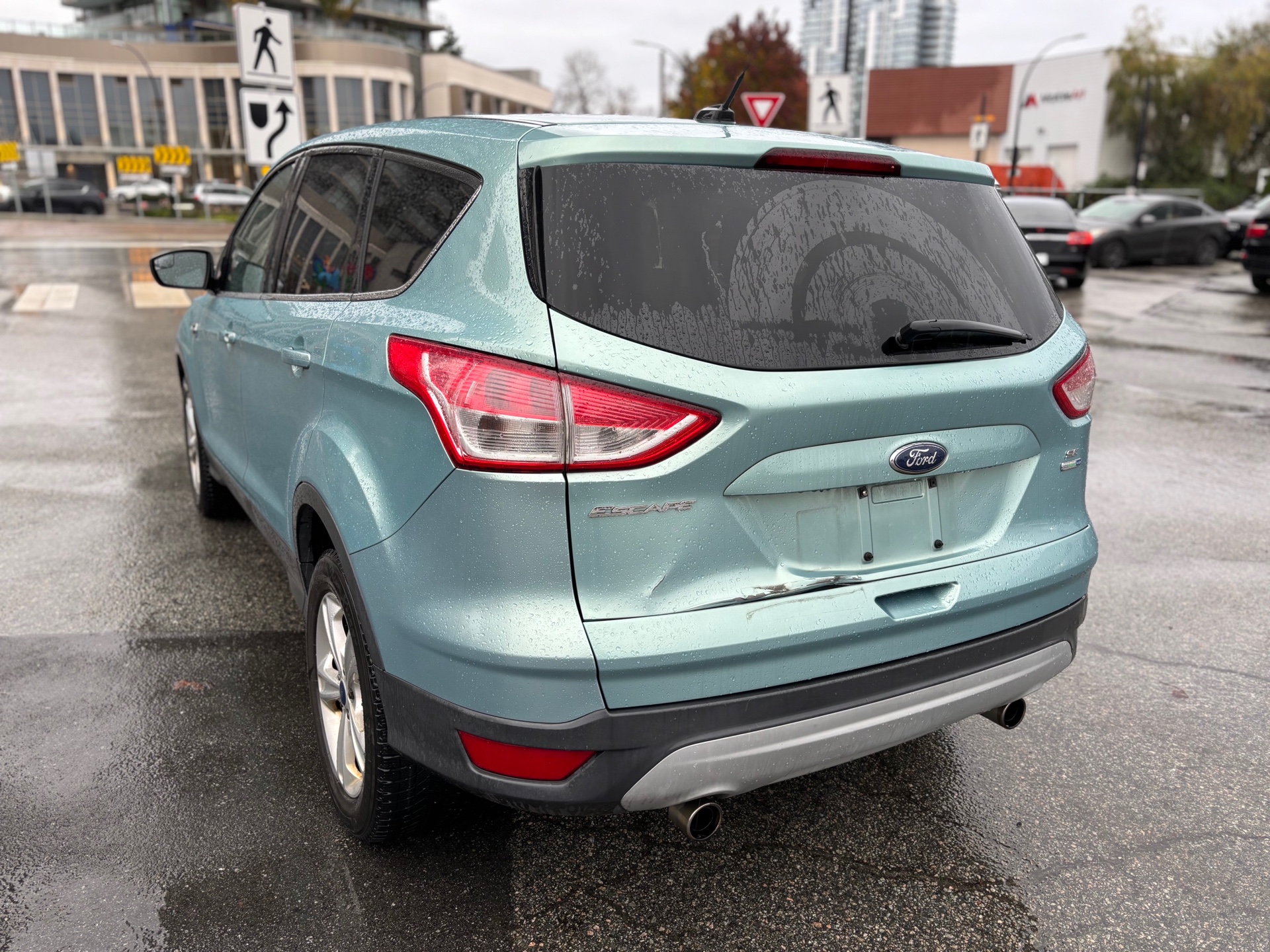 /canwestautoinc/2013-Ford-Escape-6139655706287104.jpg