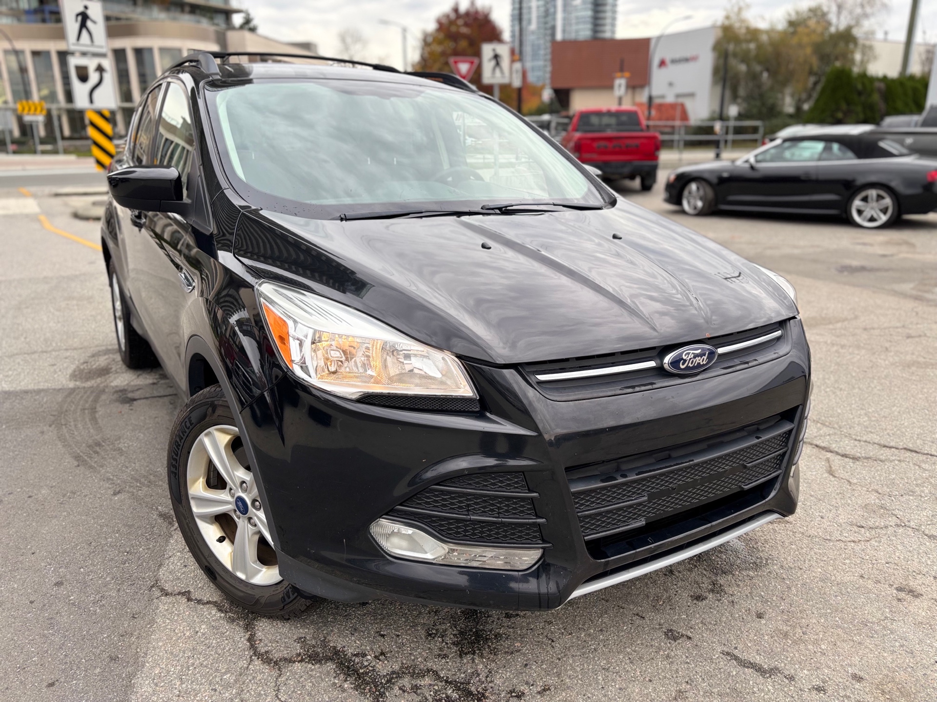 /canwestautoinc/2013-Ford-Escape-7560404720339993.jpg