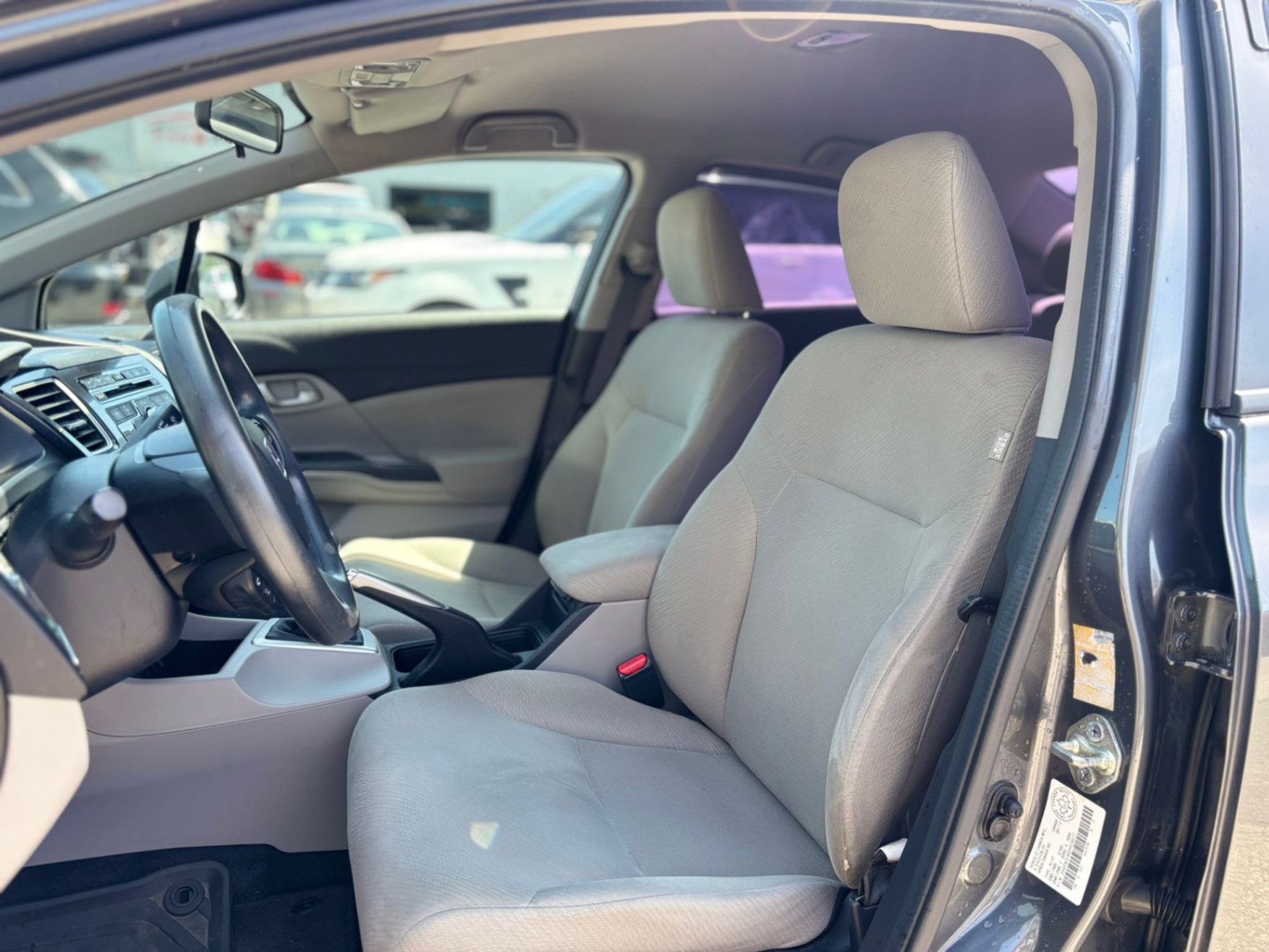 /canwestautoinc/2013-Honda-Civic-8275407449308856.jpg