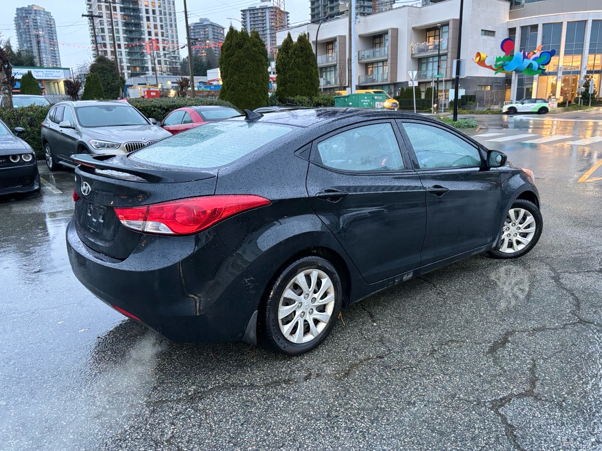 /canwestautoinc/2013-Hyundai-Elantra-021441176617722713.jpg