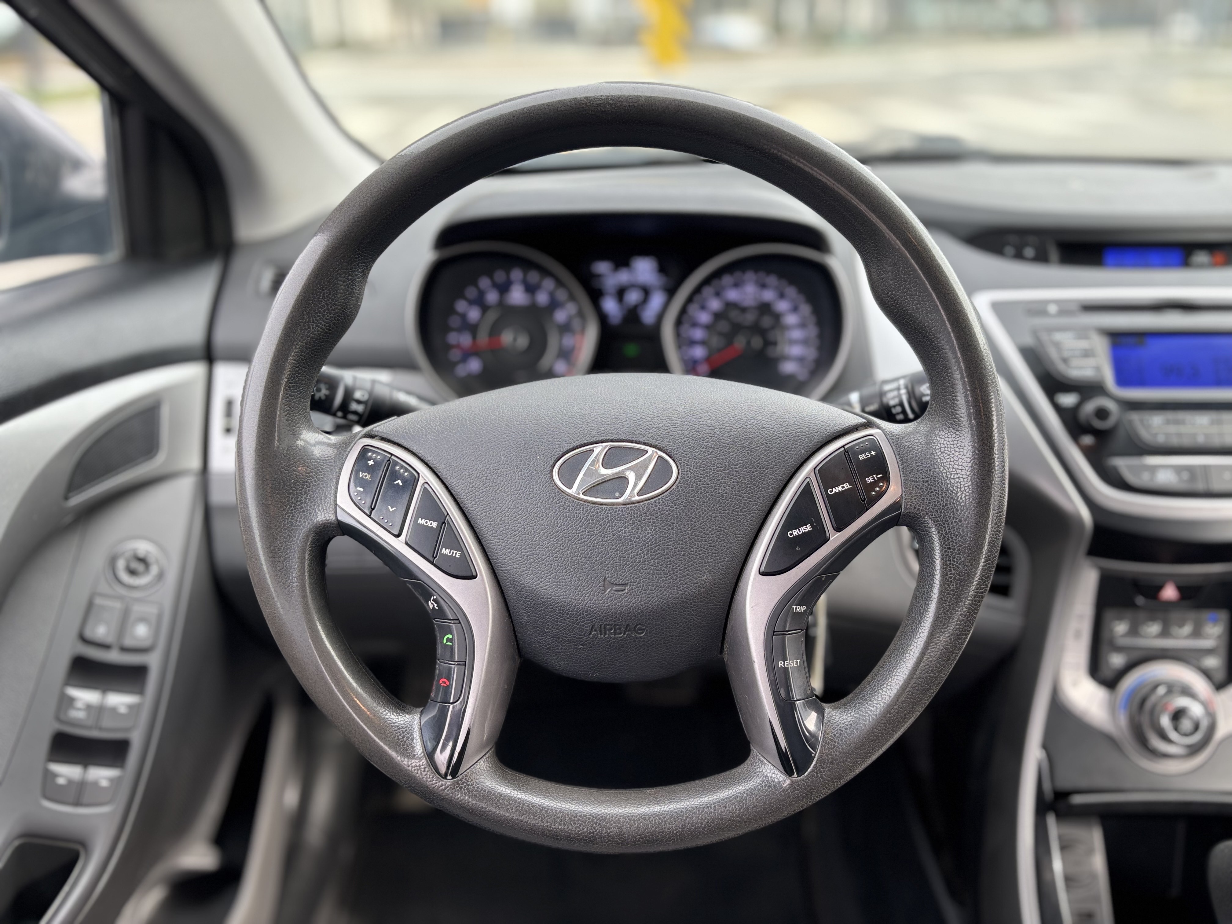 /canwestautoinc/2013-Hyundai-Elantra-07463134527124327.jpg