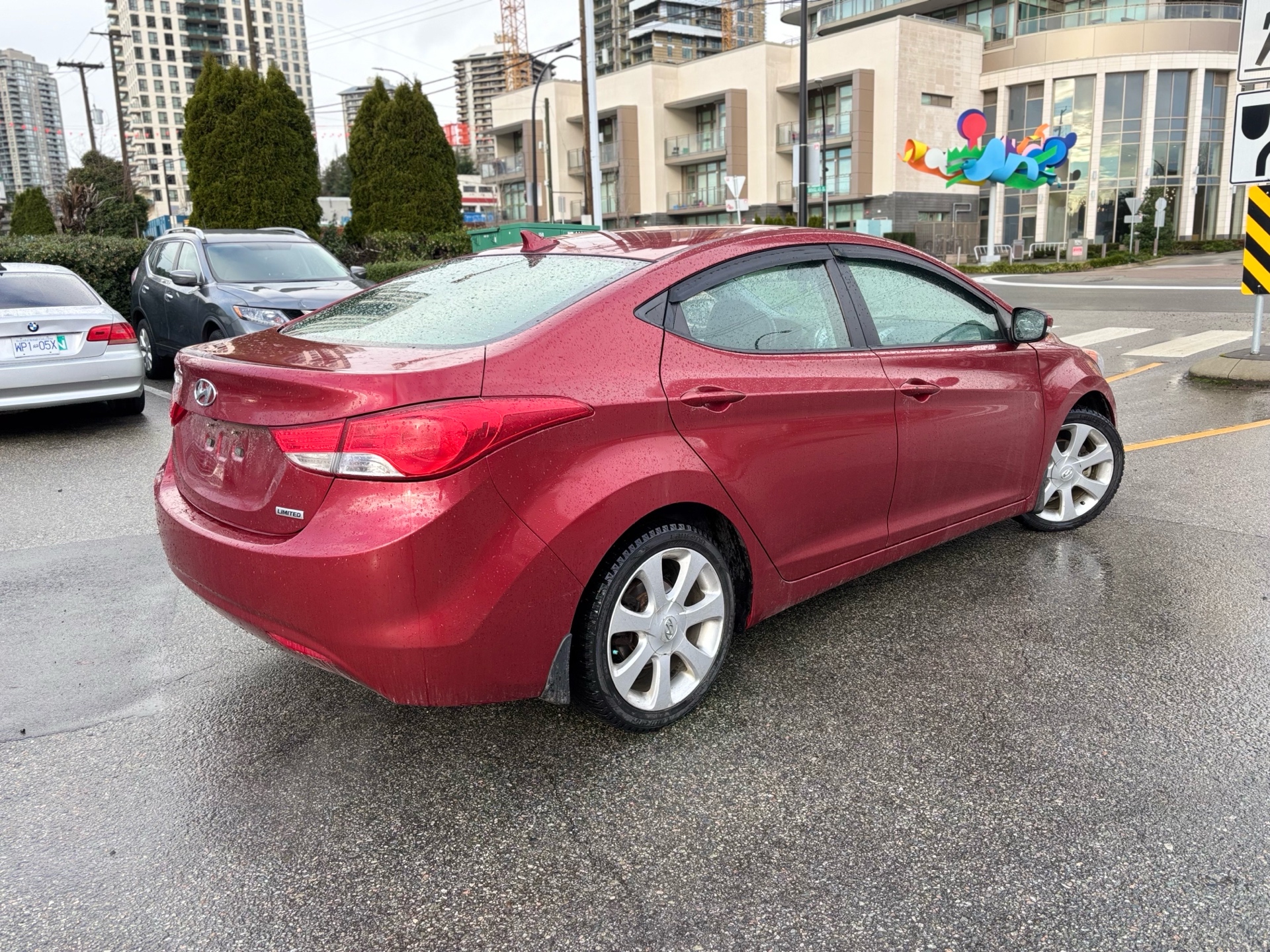 /canwestautoinc/2013-Hyundai-Elantra-3739983724742466.jpg