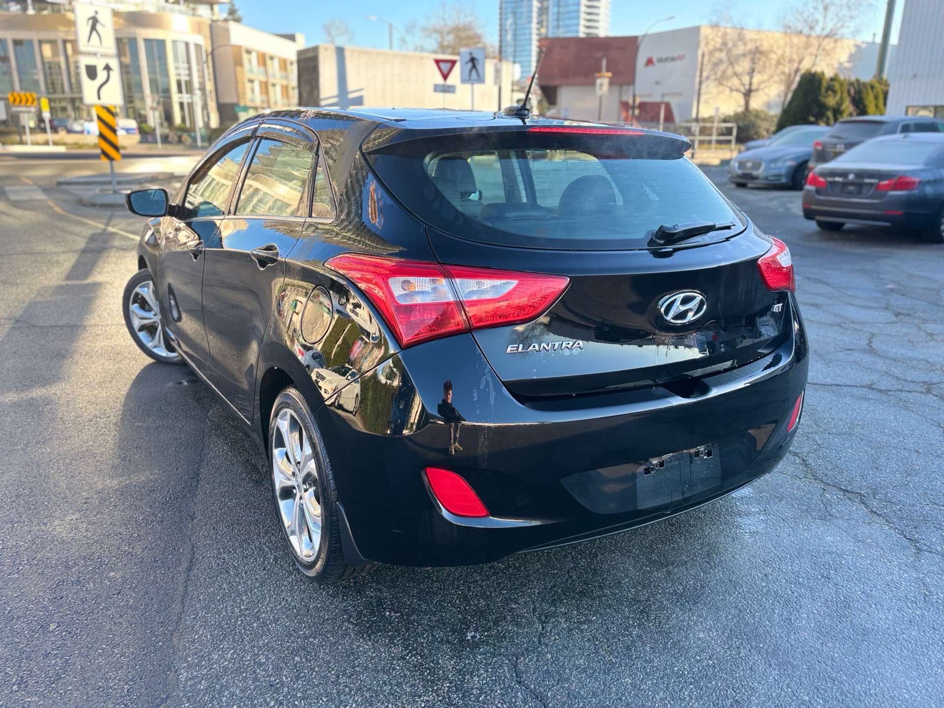 /canwestautoinc/2013-Hyundai-ElantraGT-14958770978905078.jpg