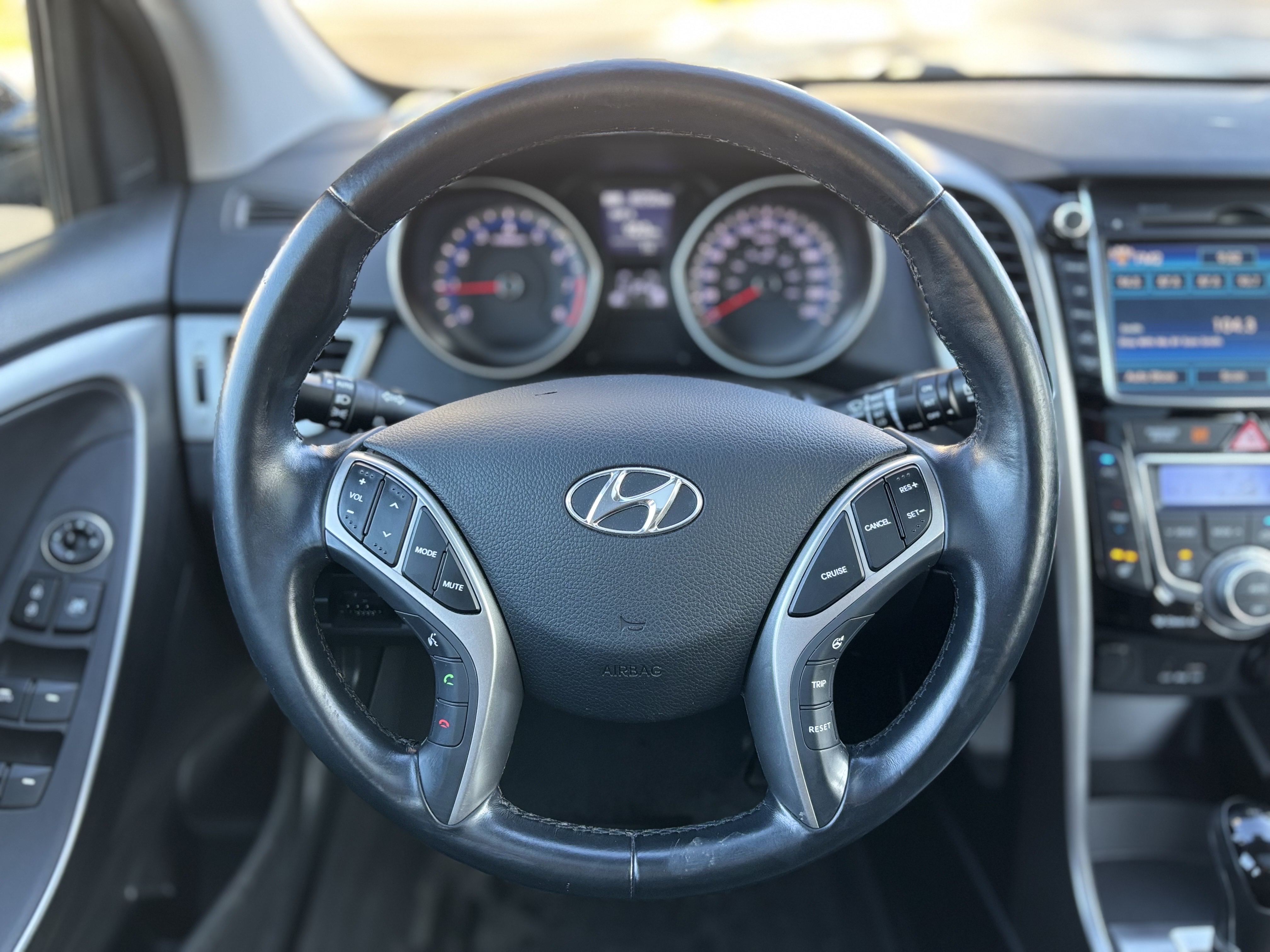 /canwestautoinc/2013-Hyundai-ElantraGT-2445274379721114.jpg