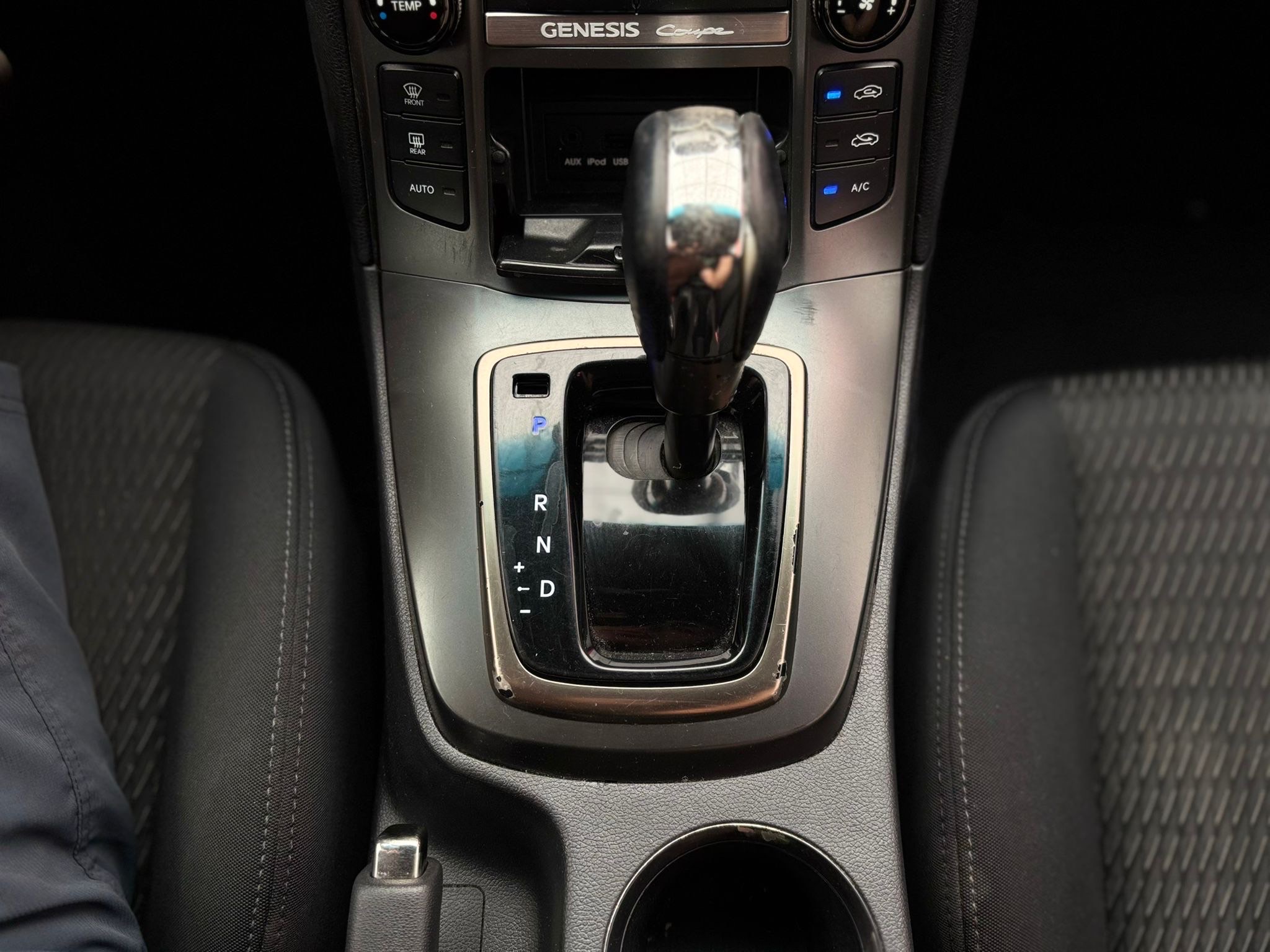 /canwestautoinc/2013-Hyundai-Genesis-710552825148046.jpg