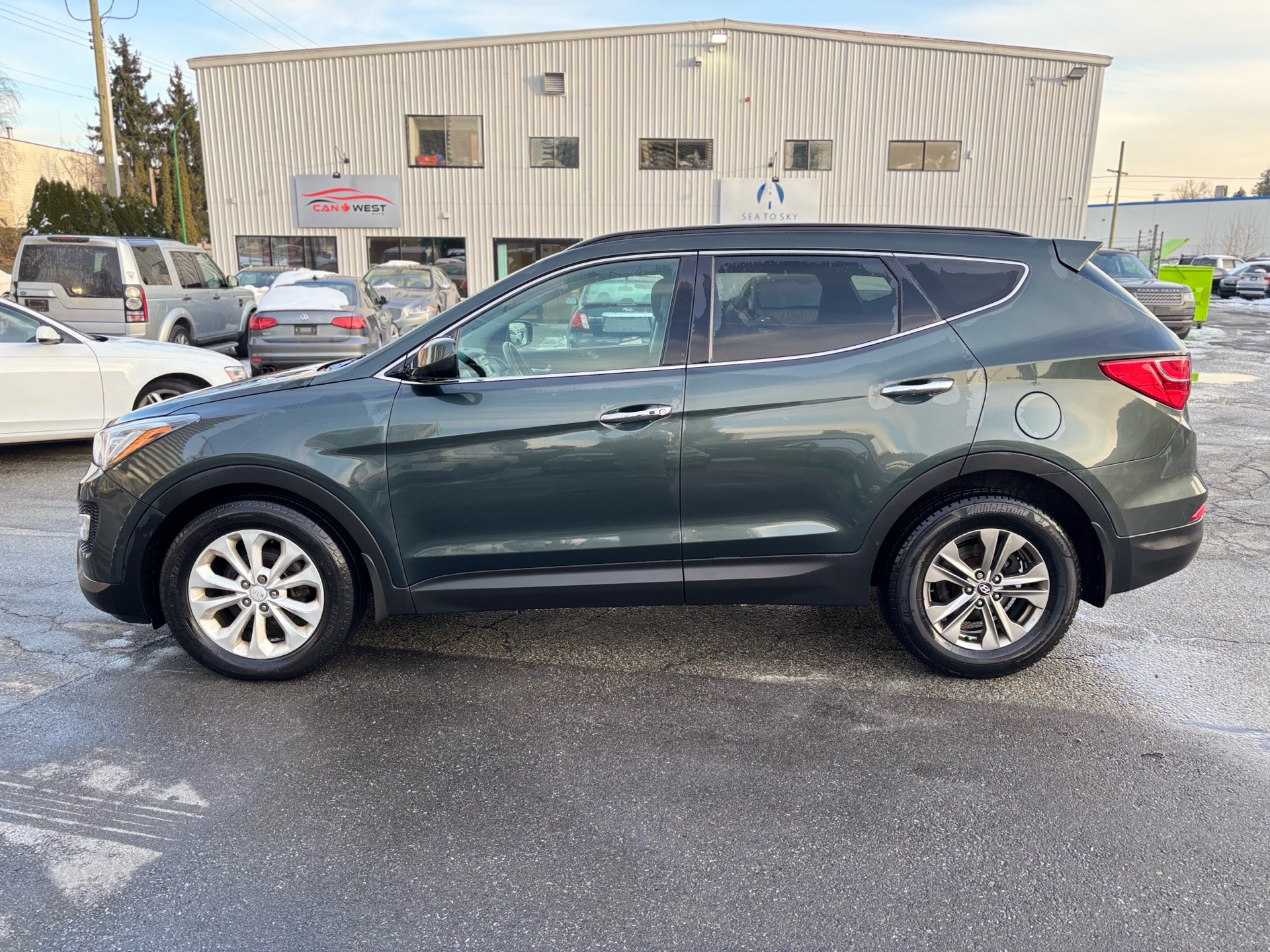 /canwestautoinc/2013-Hyundai-SantaFe-09086600247888055.jpg