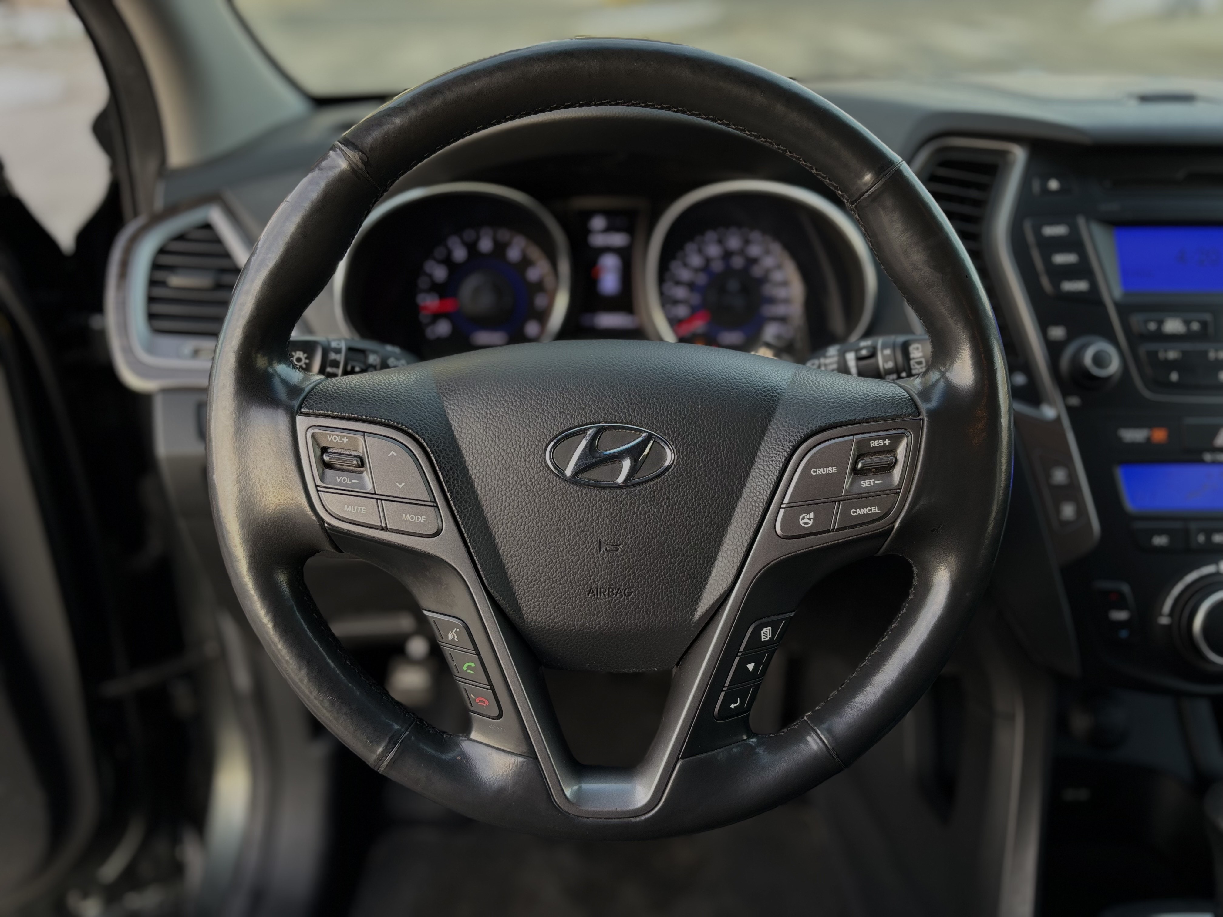 /canwestautoinc/2013-Hyundai-SantaFe-09929619112925359.jpg