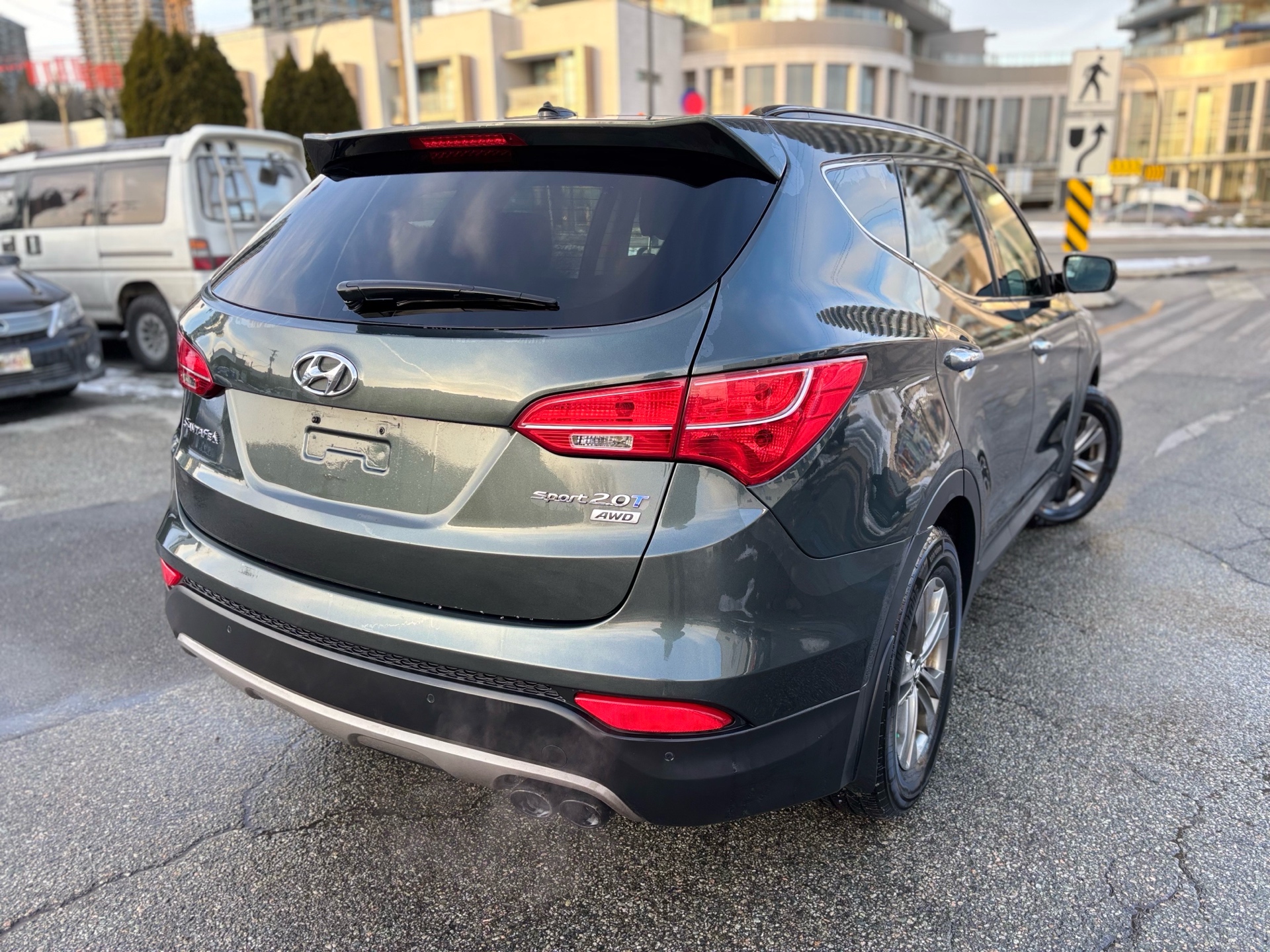 /canwestautoinc/2013-Hyundai-SantaFe-40863494301998804.jpg