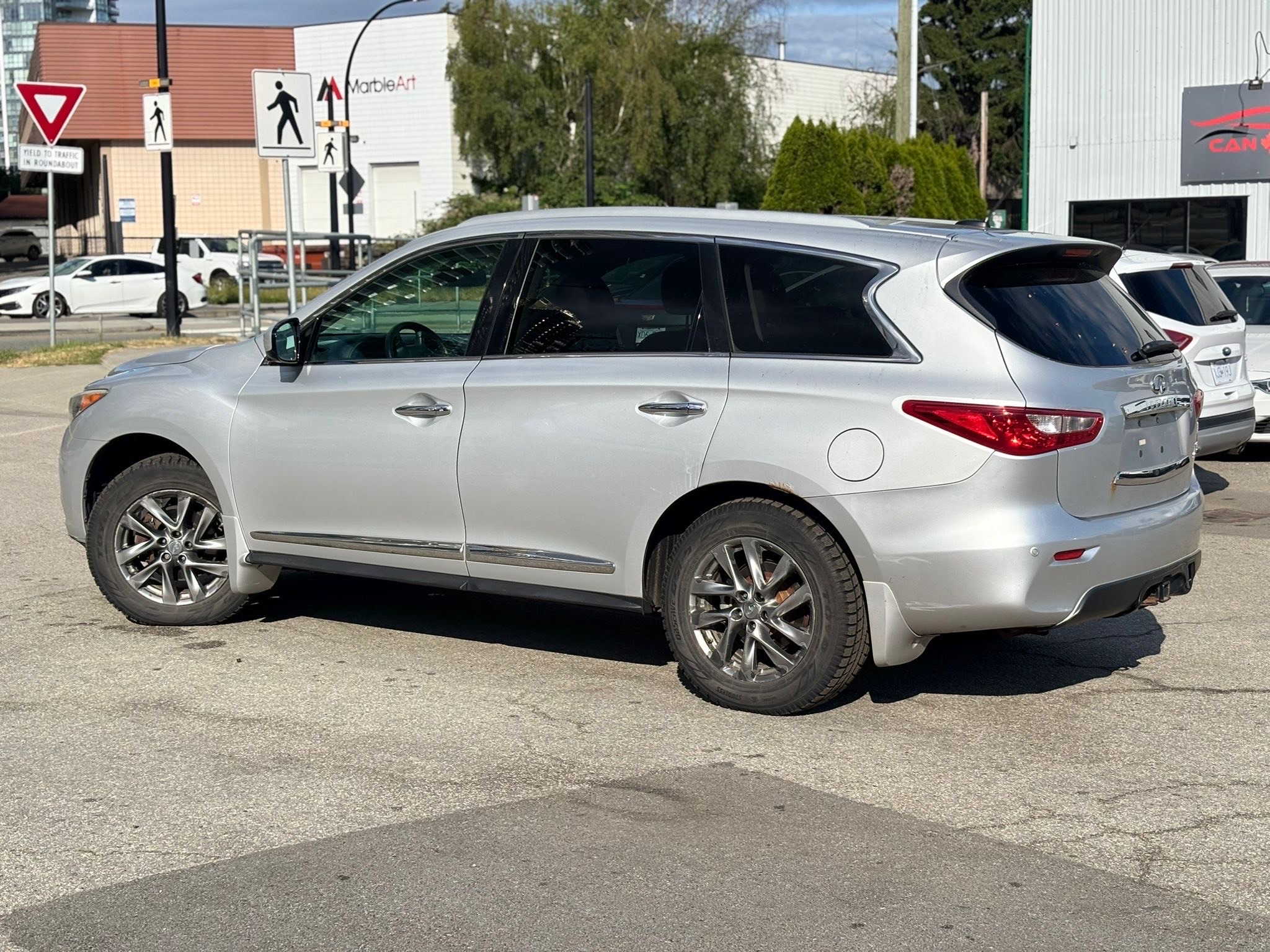 /canwestautoinc/2013-INFINITI-JX35-8622439069231782.jpg