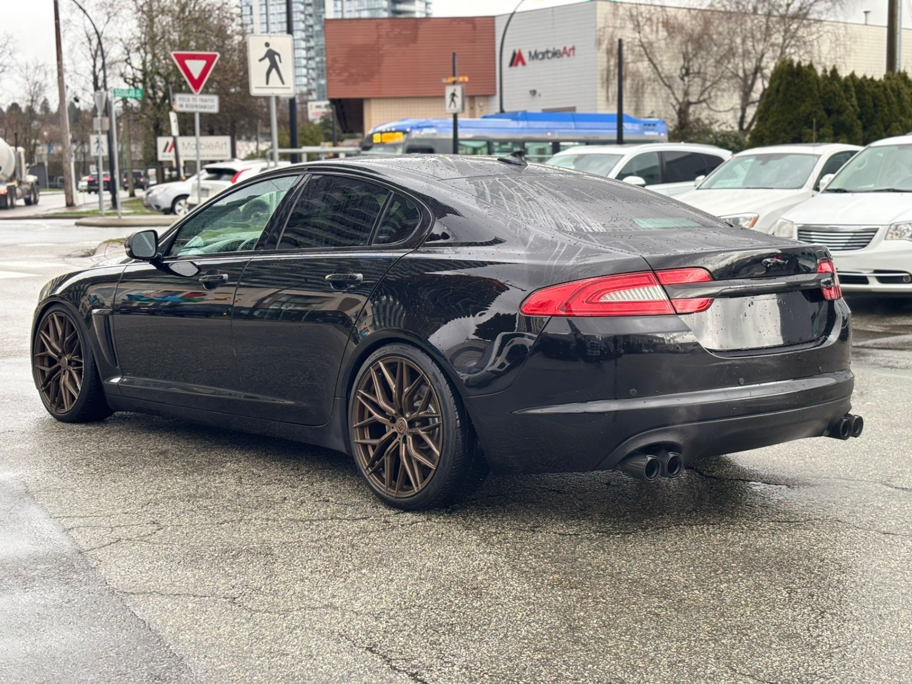 /canwestautoinc/2013-Jaguar-XF-5212257447432922.jpg