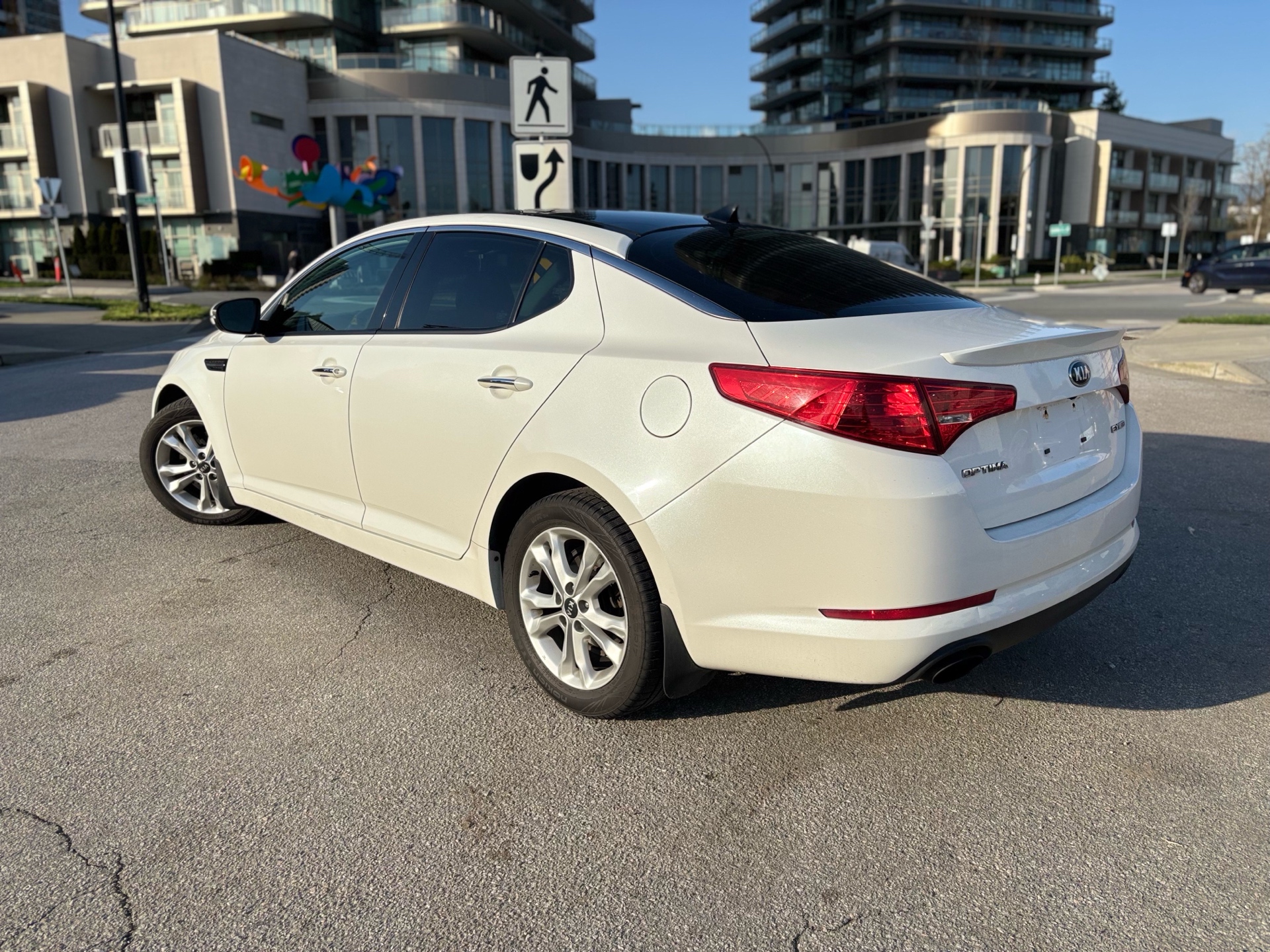 /canwestautoinc/2013-Kia-Optima-3350951374087161.jpg