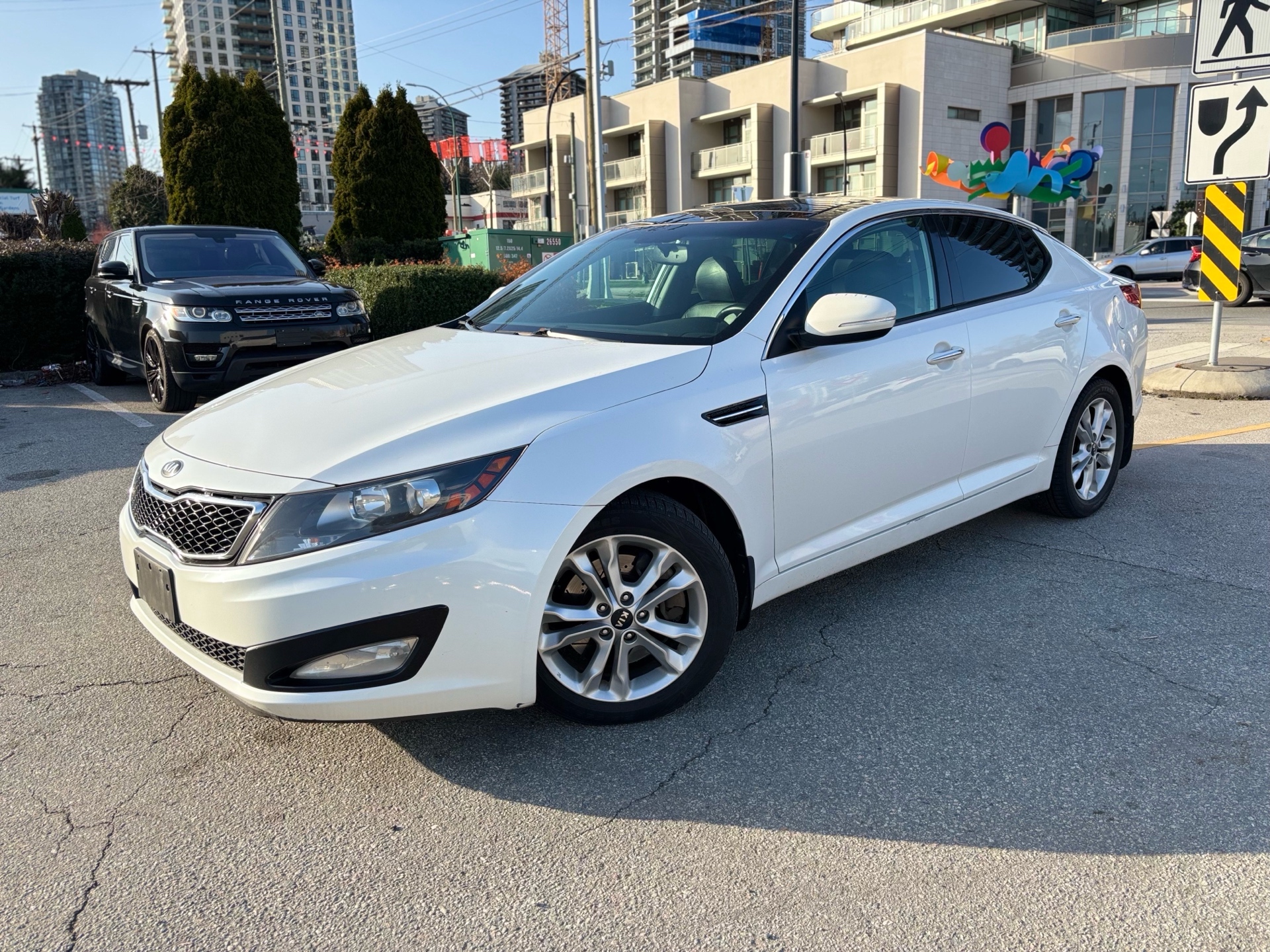/canwestautoinc/2013-Kia-Optima-8335848298180275.jpg