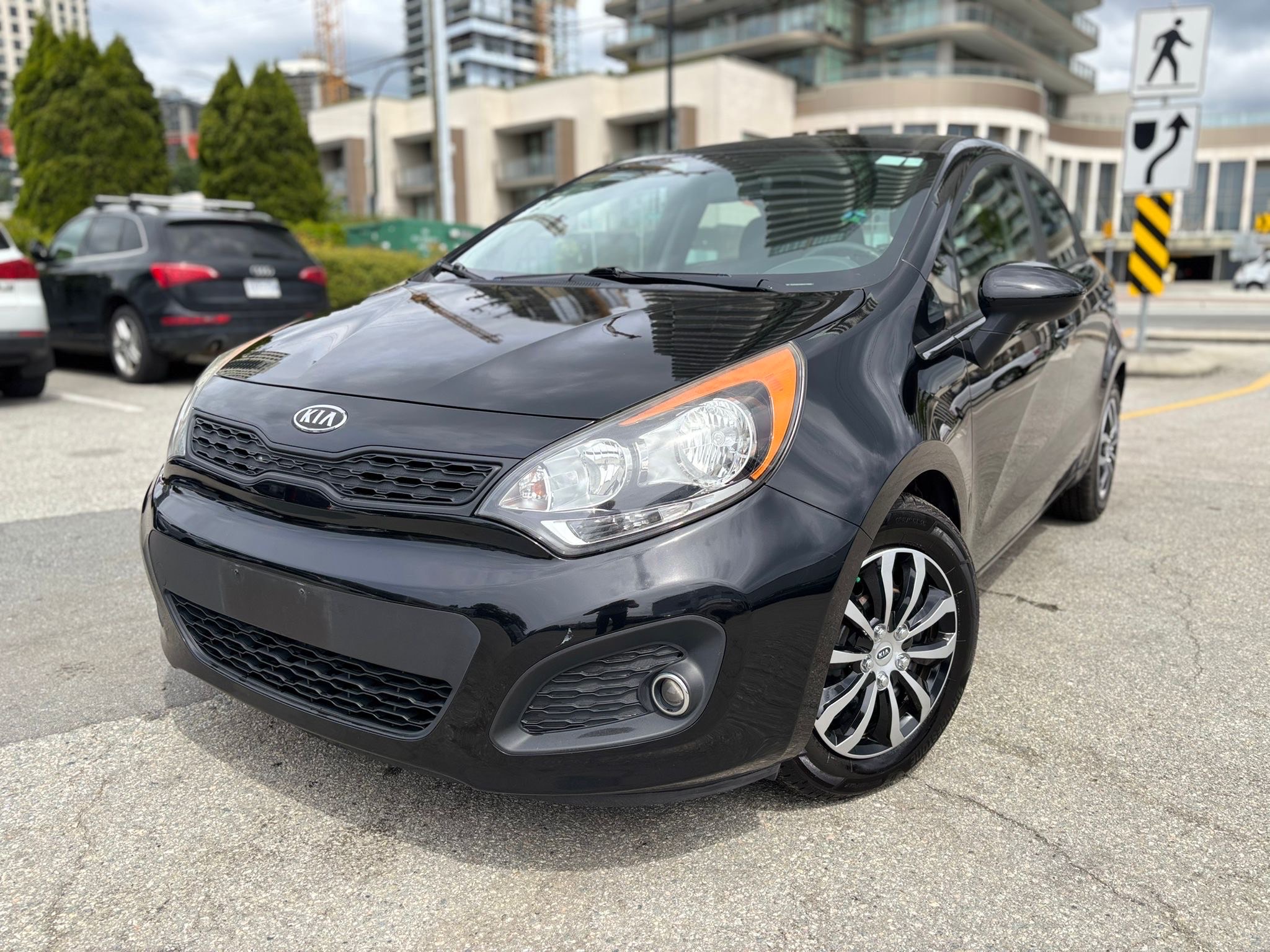 /canwestautoinc/2013-Kia-Rio-7318213065573134.jpg