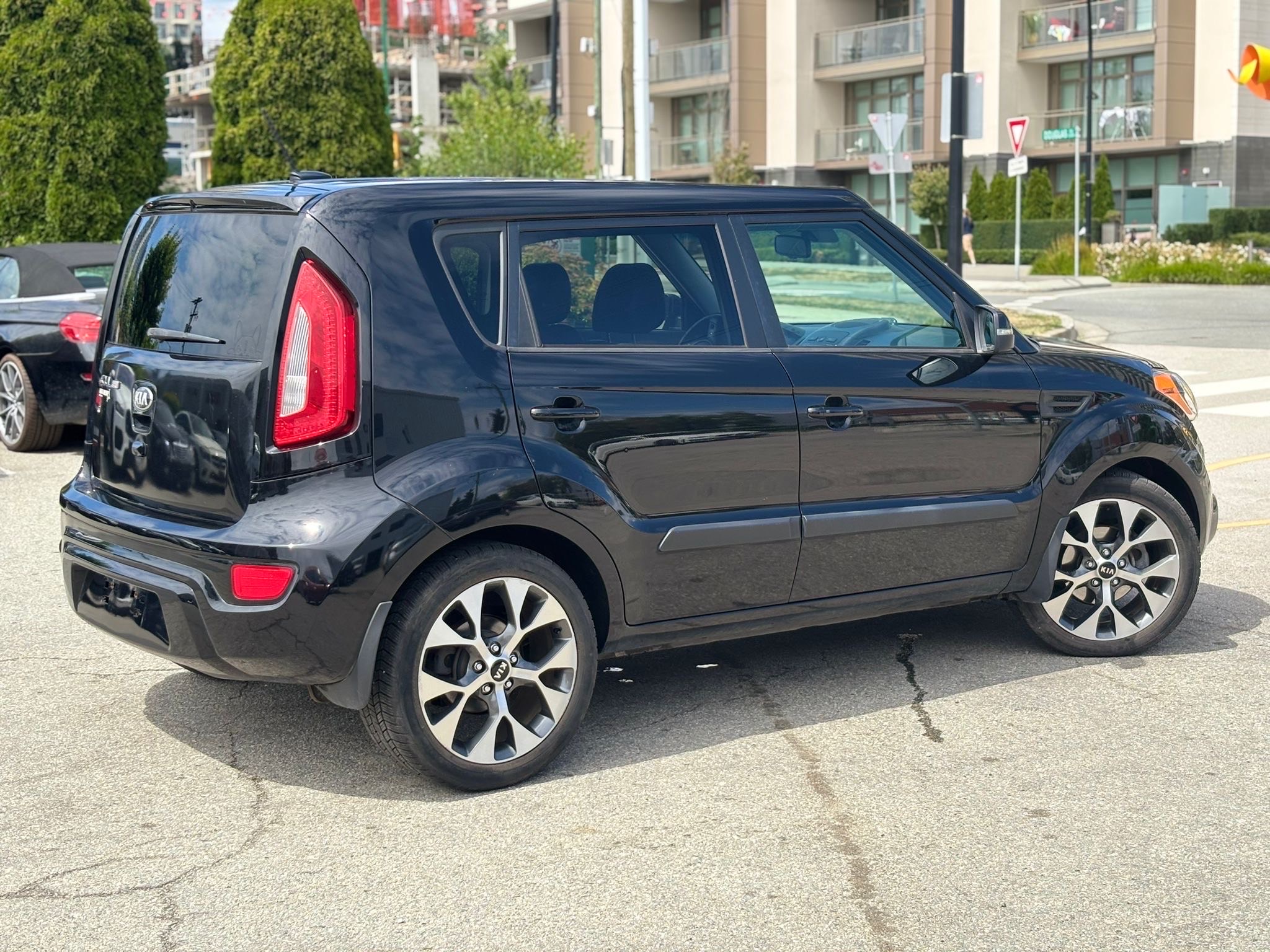 /canwestautoinc/2013-Kia-Soul-015377765264582566.jpg