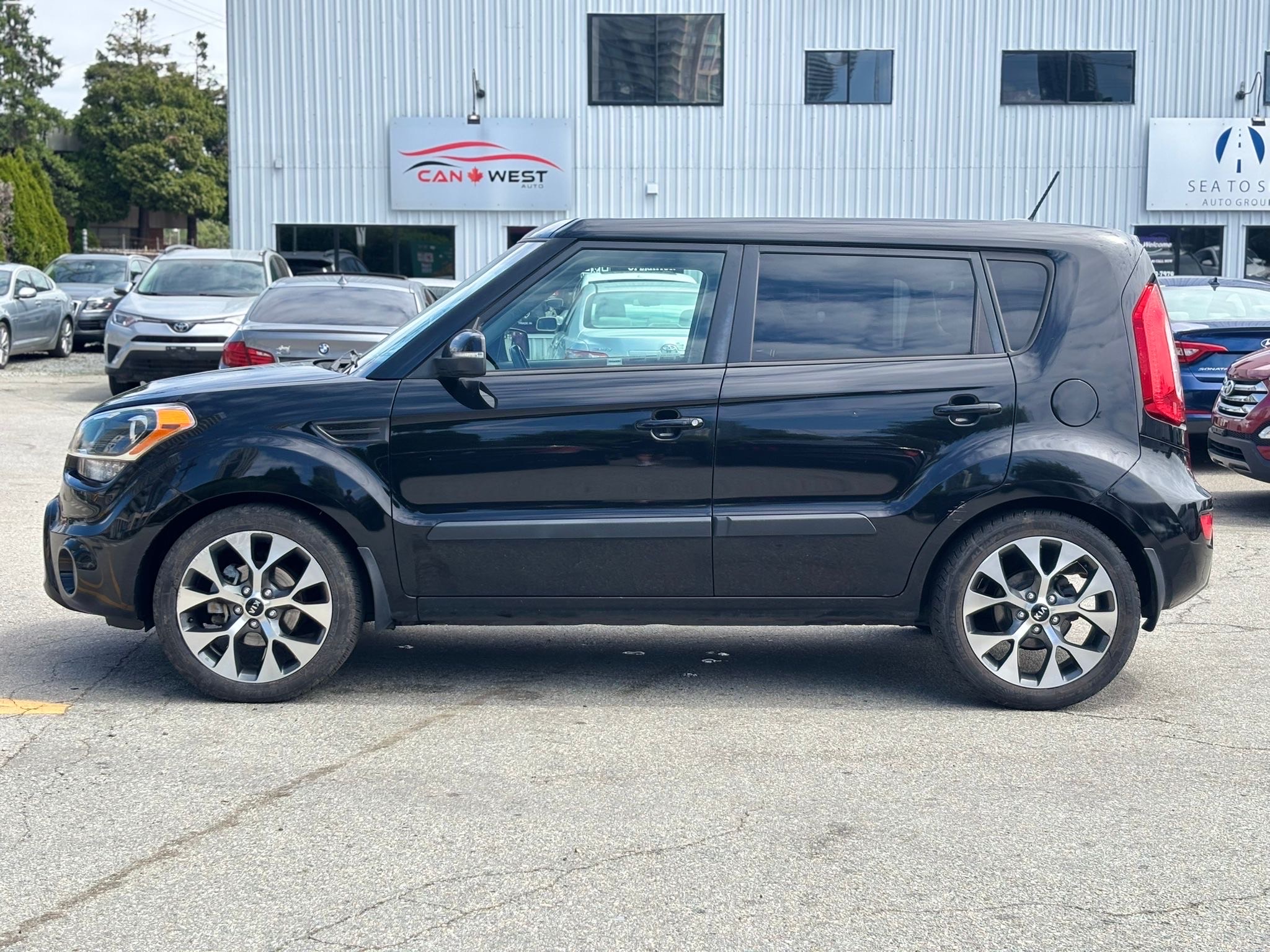 /canwestautoinc/2013-Kia-Soul-15158243529611304.jpg