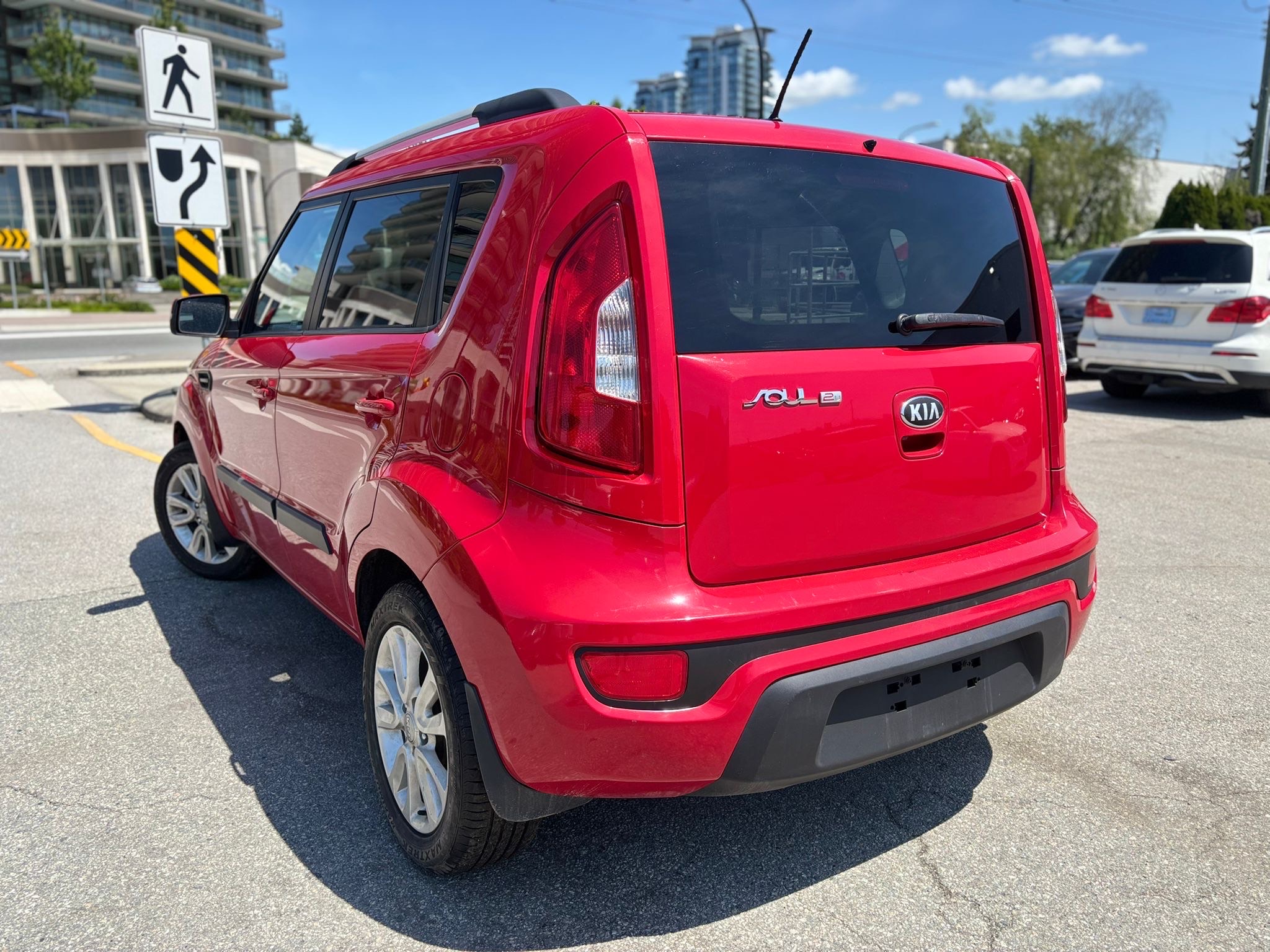 /canwestautoinc/2013-Kia-Soul-6967903394604926.jpg