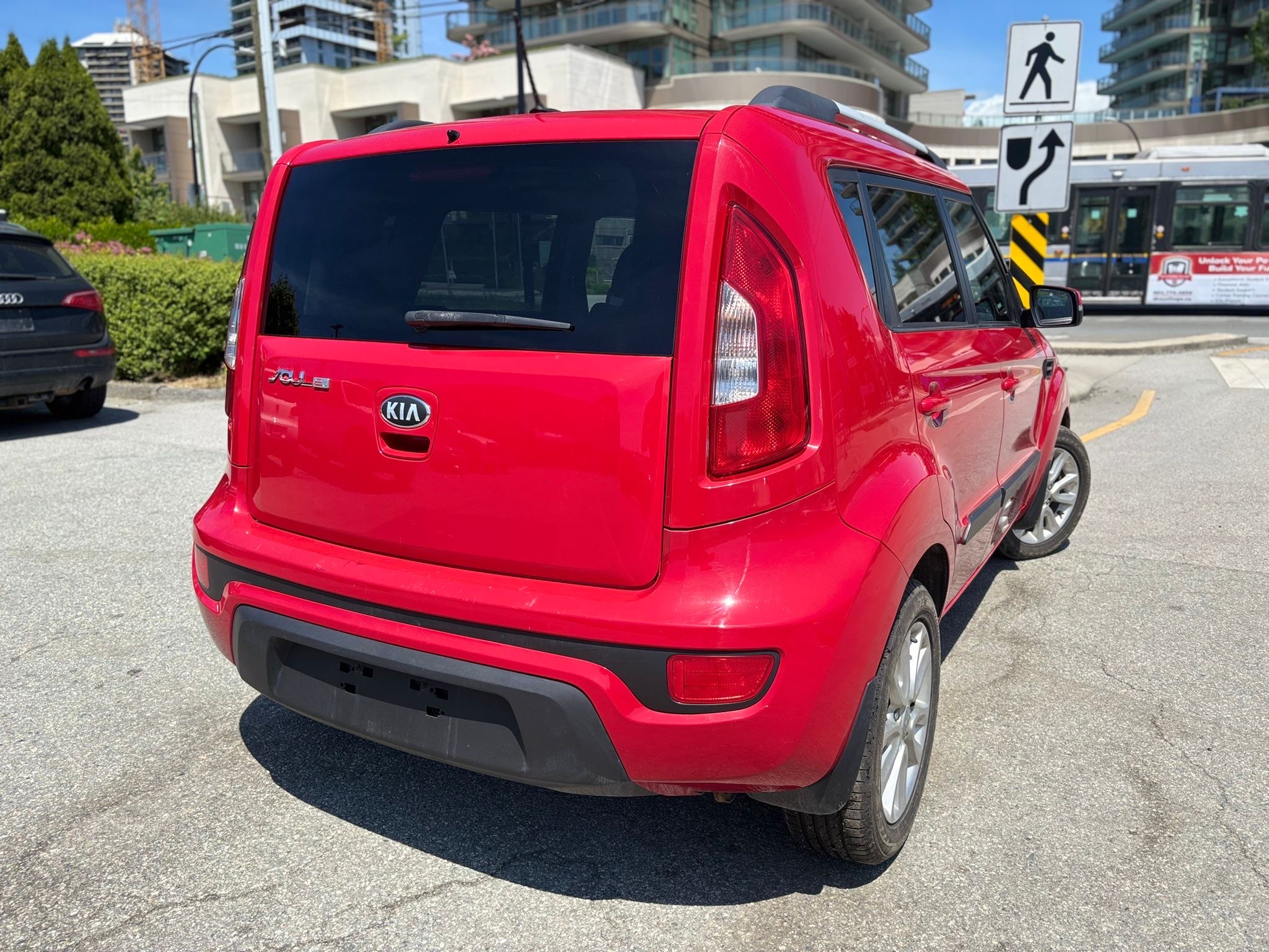 /canwestautoinc/2013-Kia-Soul-9312657160155378.jpg